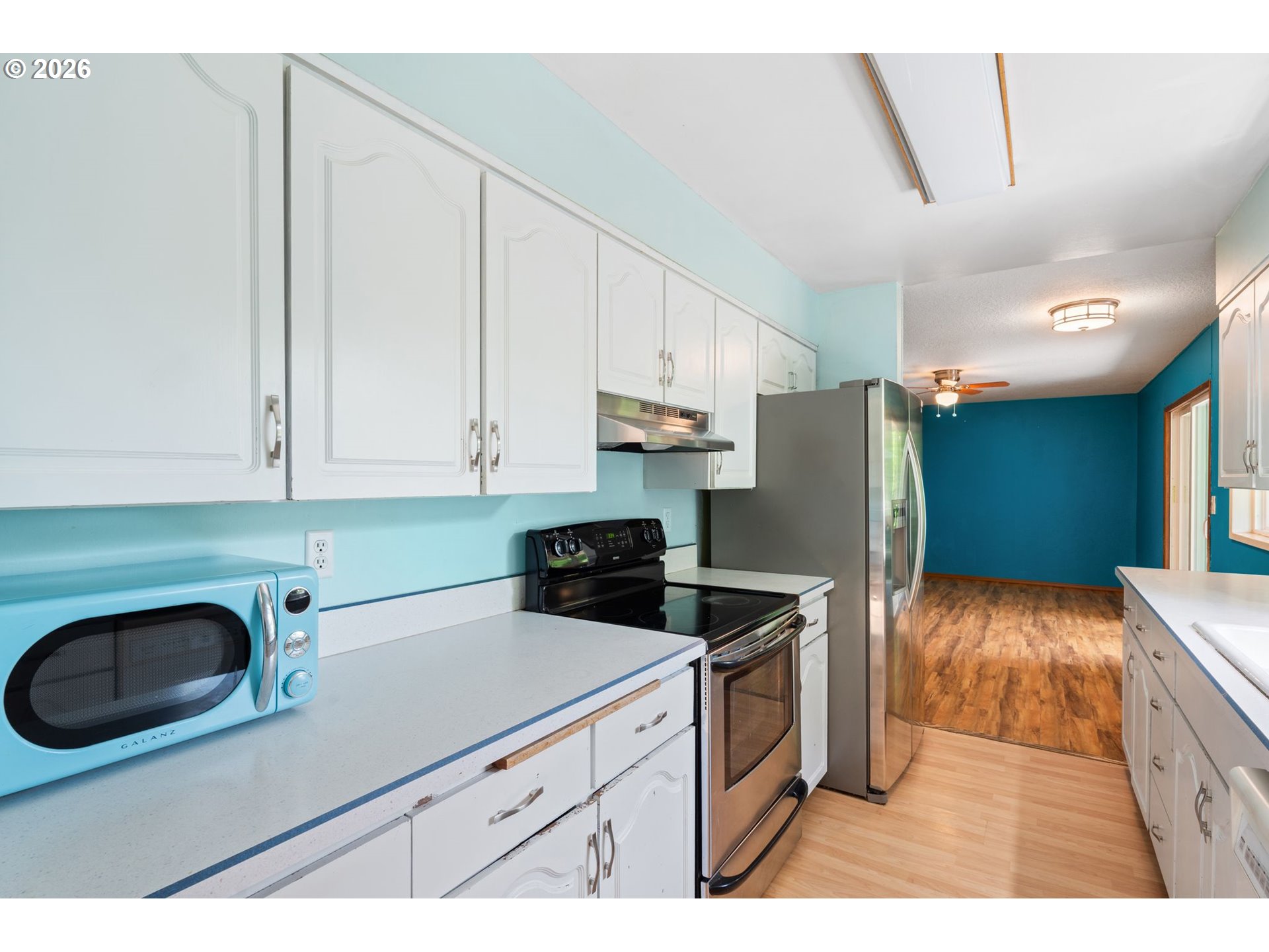1605 Juniper St Property Photo 11