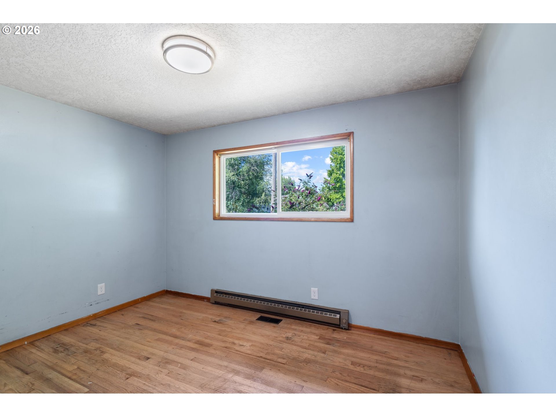 1605 Juniper St Property Photo 25