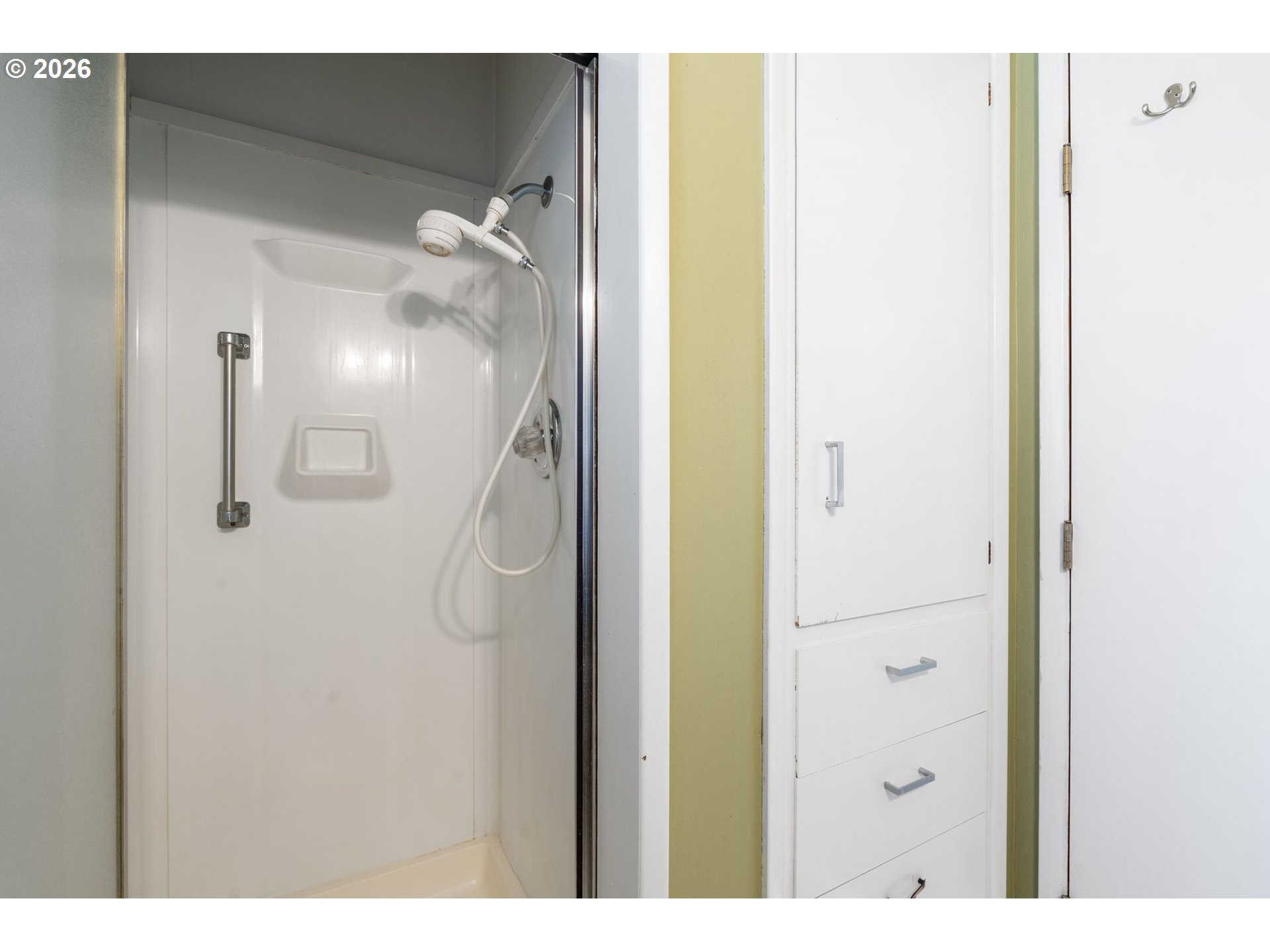 1605 Juniper St Property Photo 32