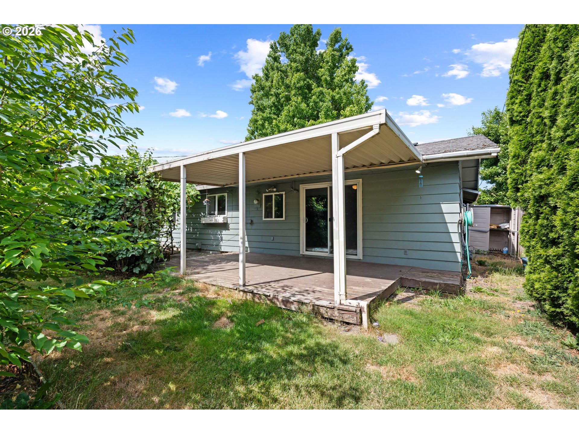 1605 Juniper St Property Photo 35