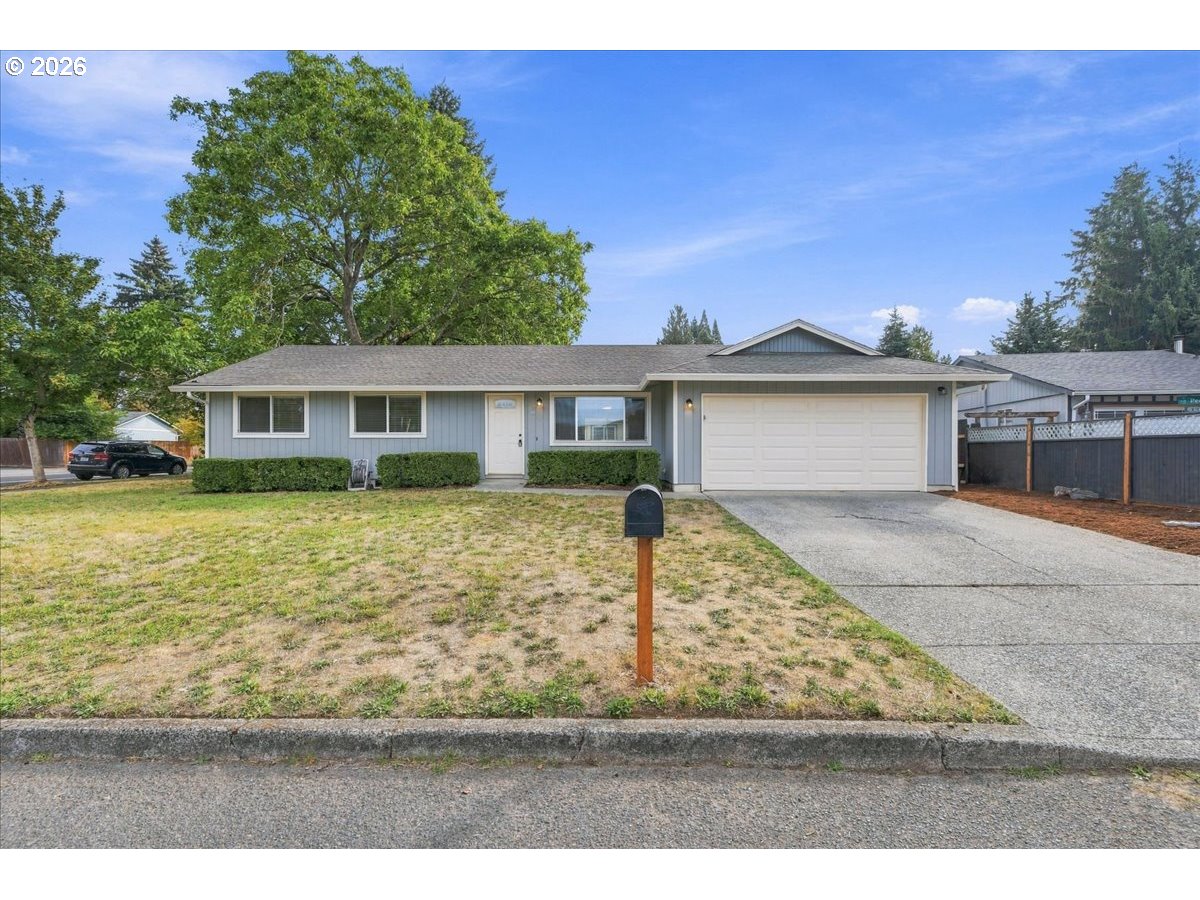 3811 NE 135TH AVE Property Photo 1