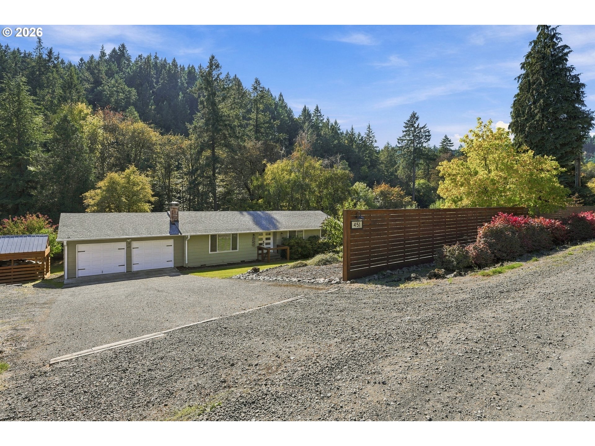 451 Woodruff Mountain Rd Property Photo 2