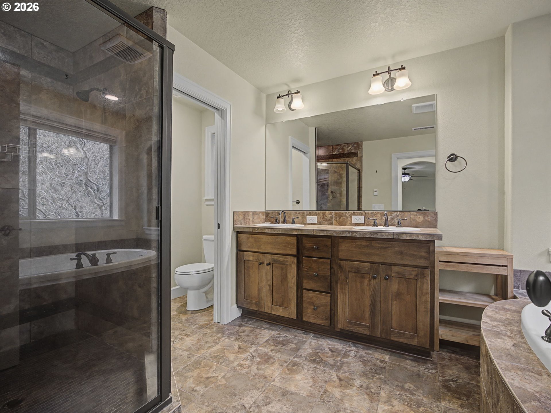 39576 Trillium St Property Photo 23