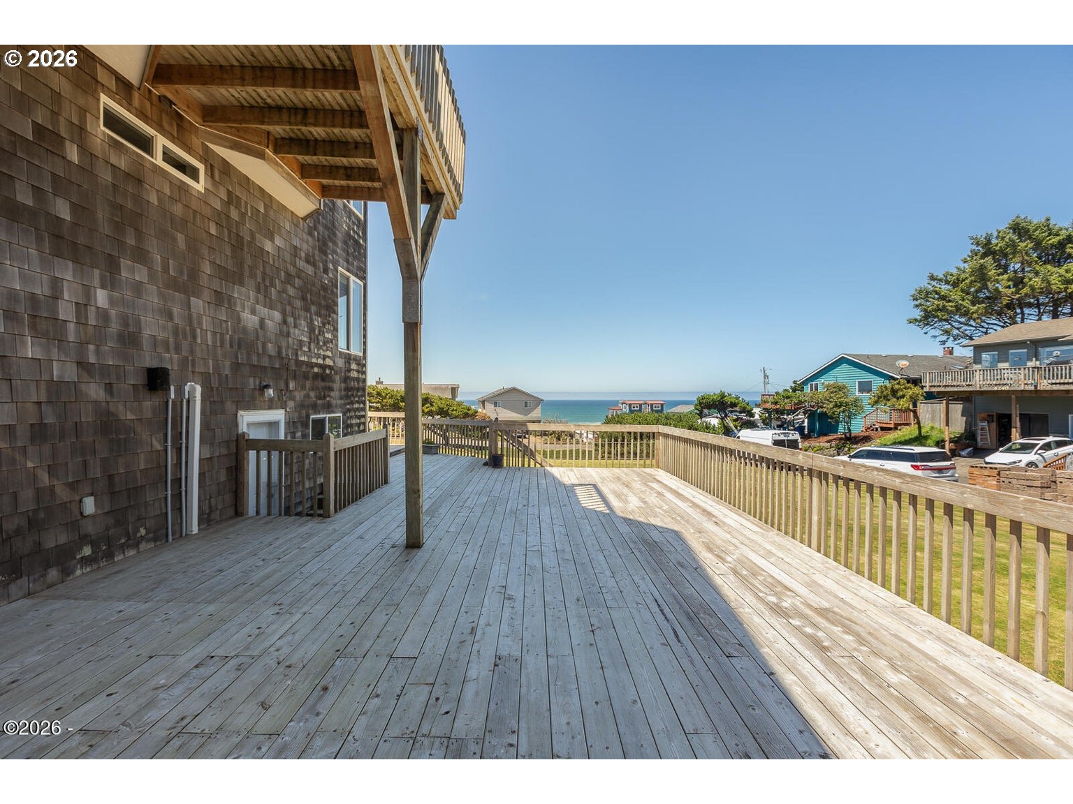 1903 Ne Spindrift Ct Property Photo 45