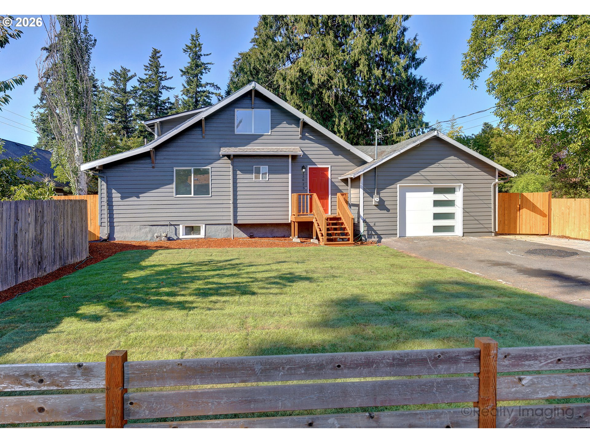 13625 Se Bush St Property Photo 1