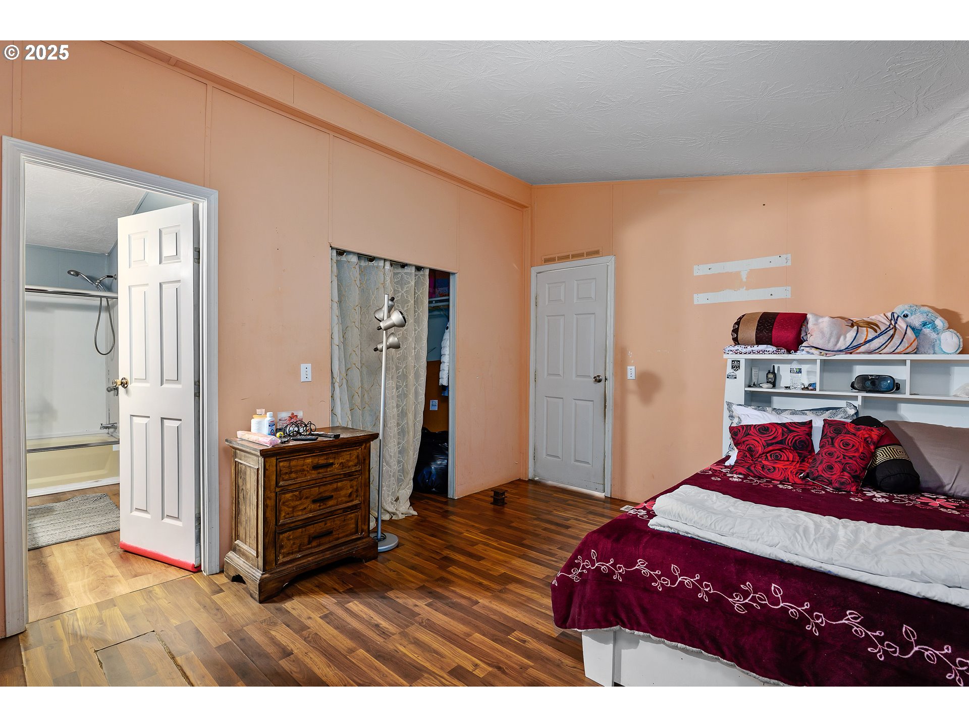 10511 Lower River Rd Property Photo 10