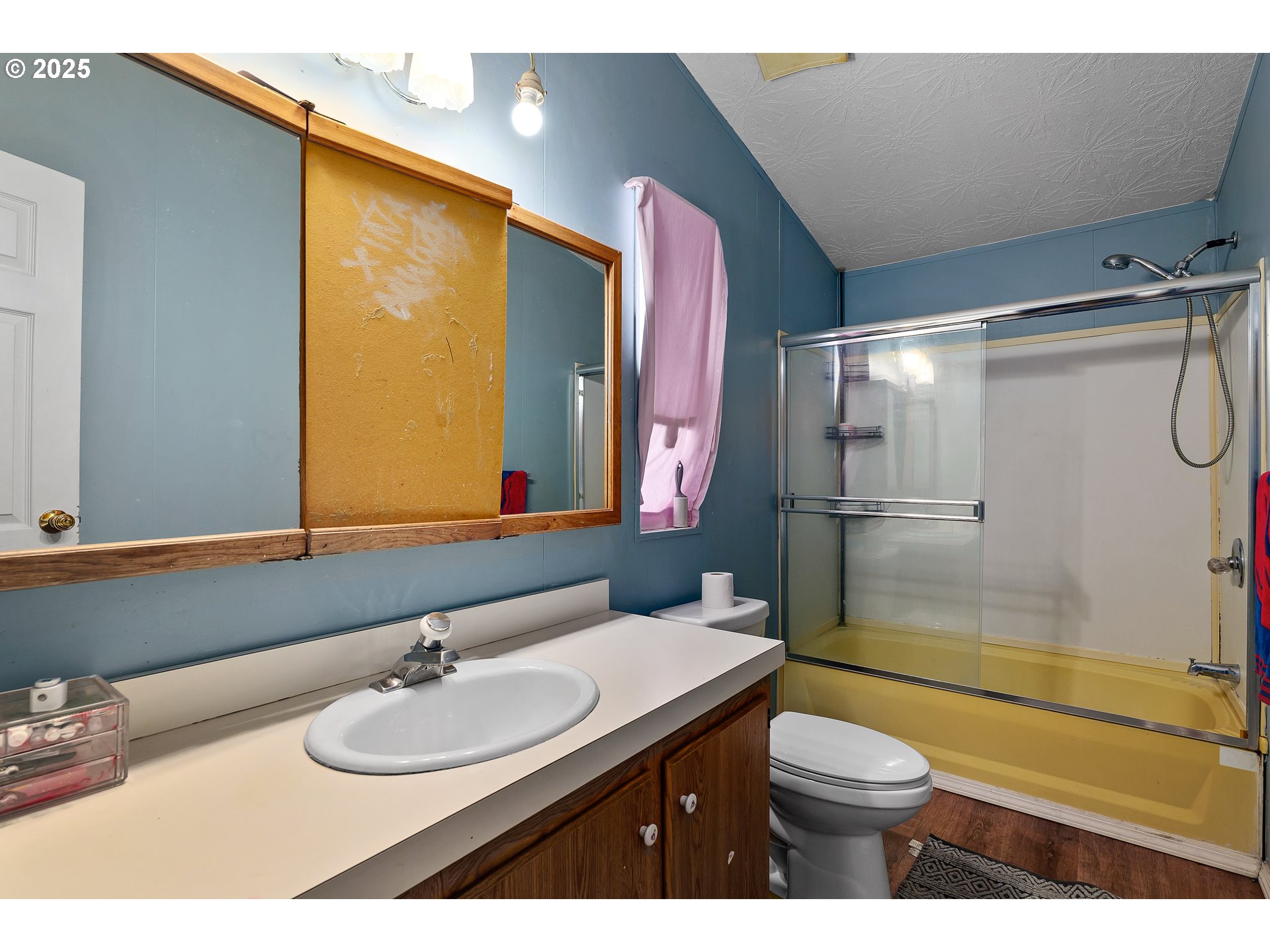 10511 Lower River Rd Property Photo 12