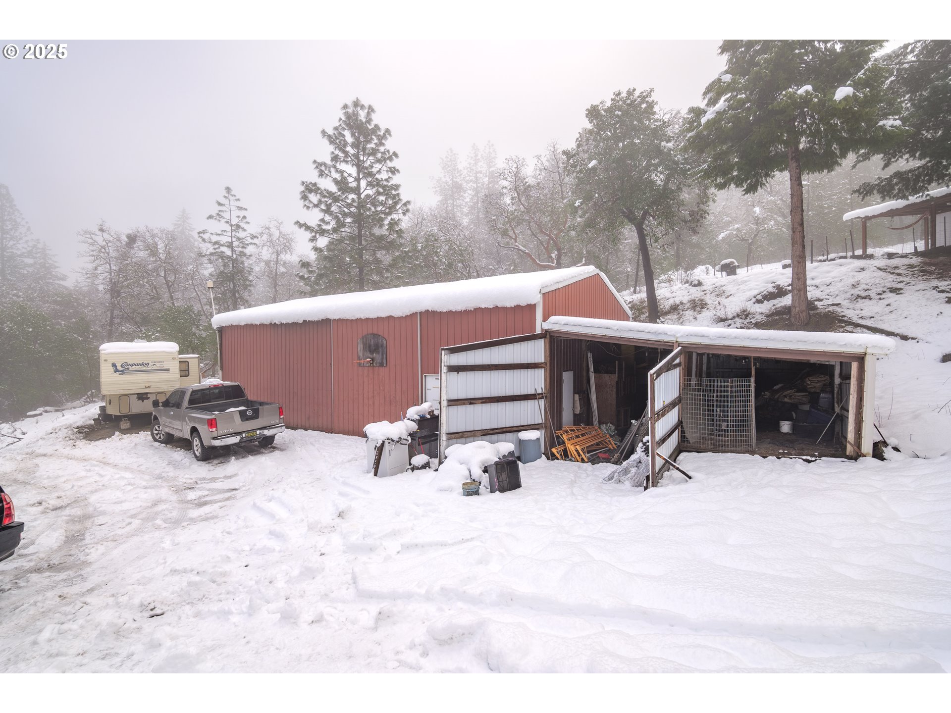 10511 Lower River Rd Property Photo 20
