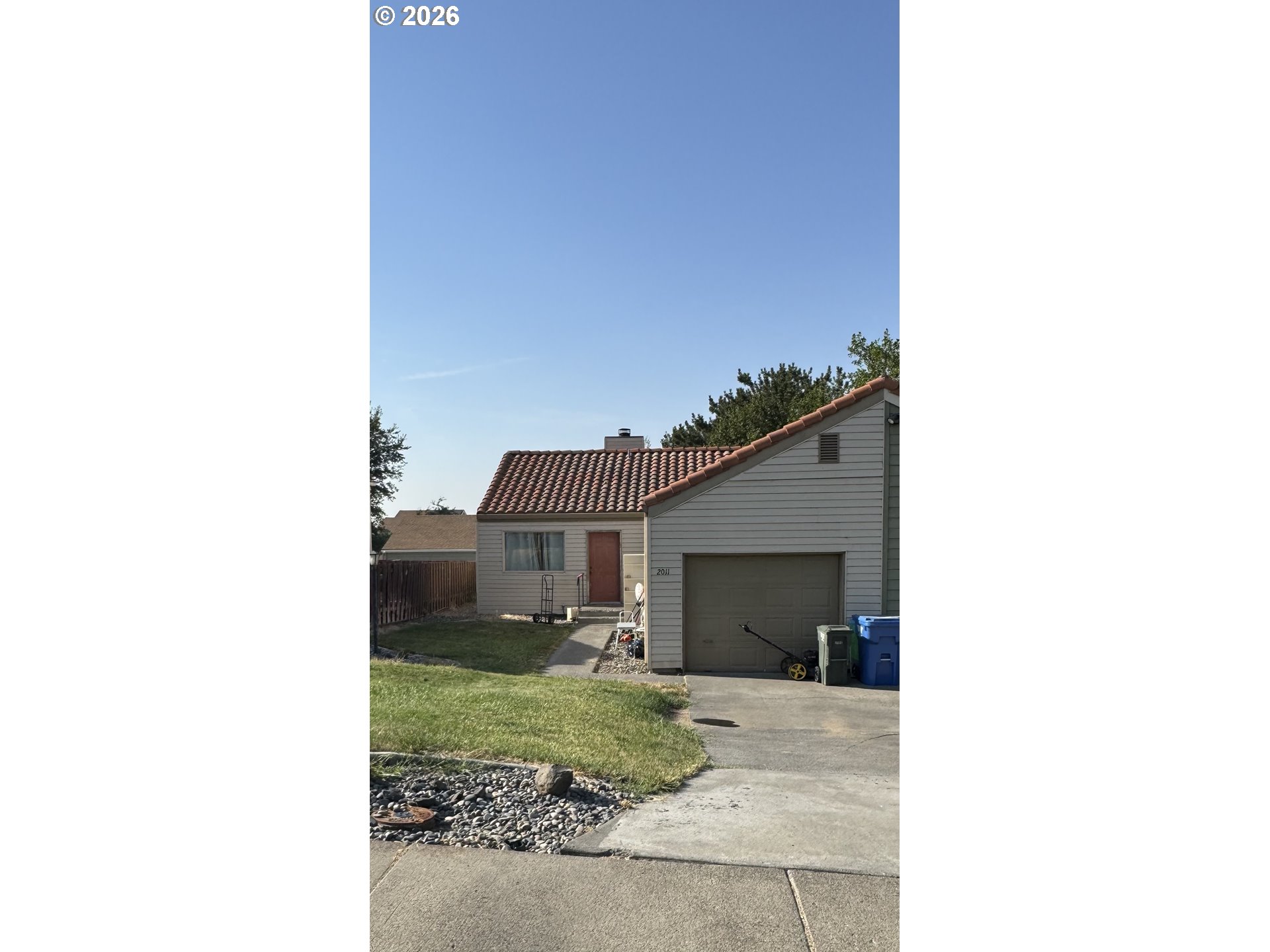 2011 Sw Runnion Dr Property Photo 1