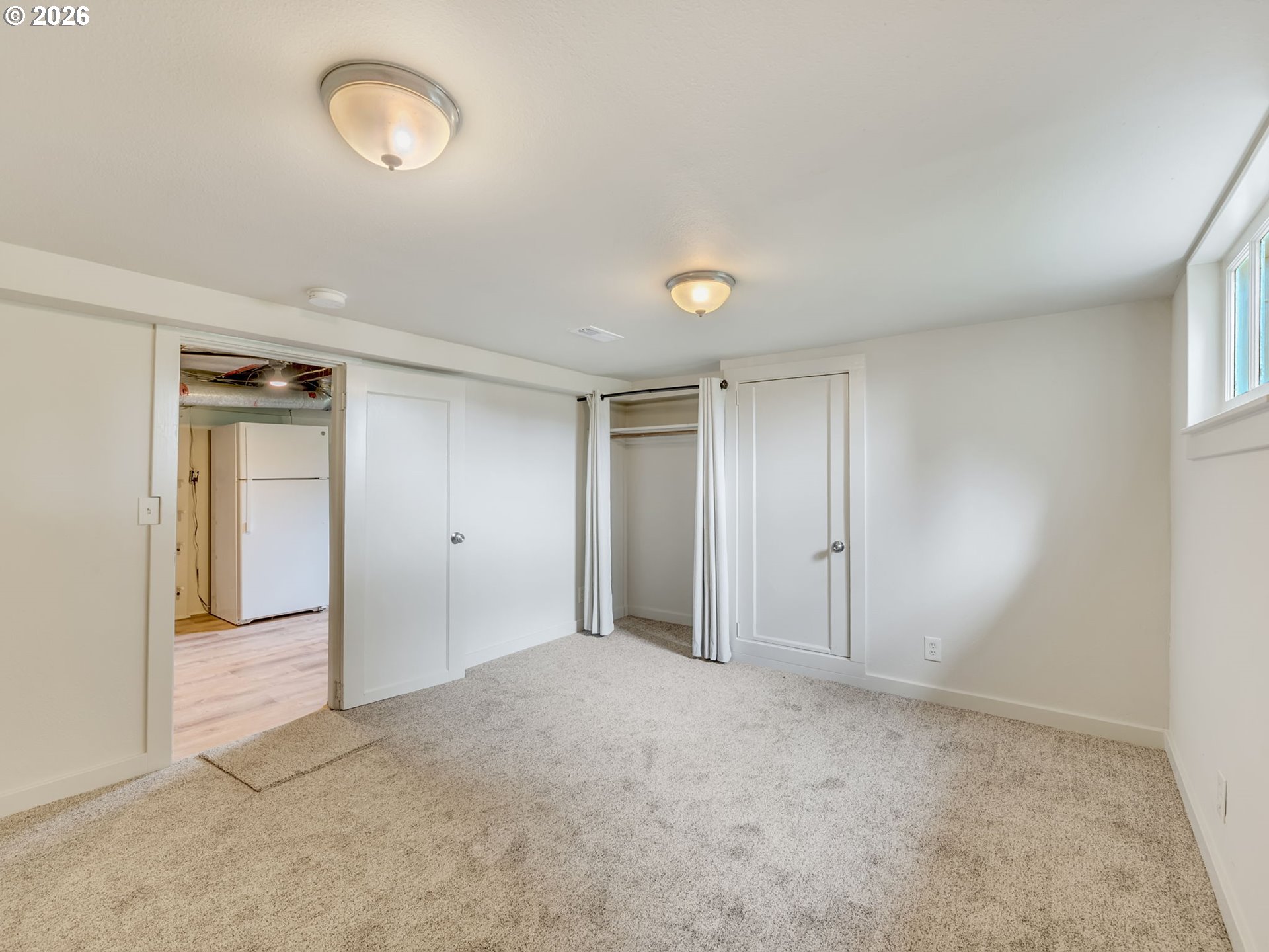 4405 Commercial St Property Photo 23