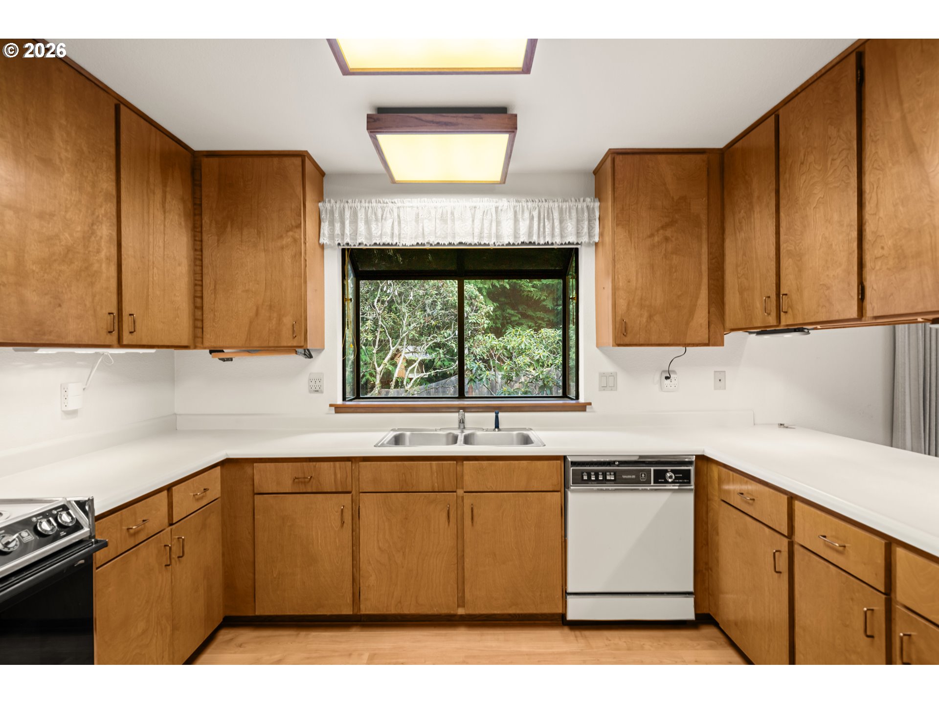 1730 Arch Ln Property Photo 12