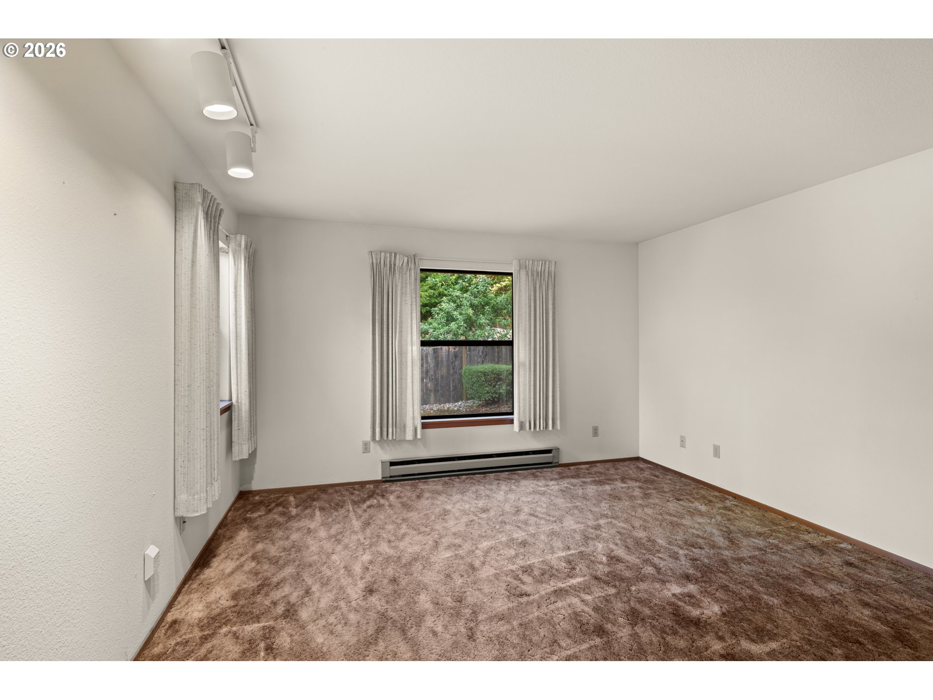 1730 Arch Ln Property Photo 14
