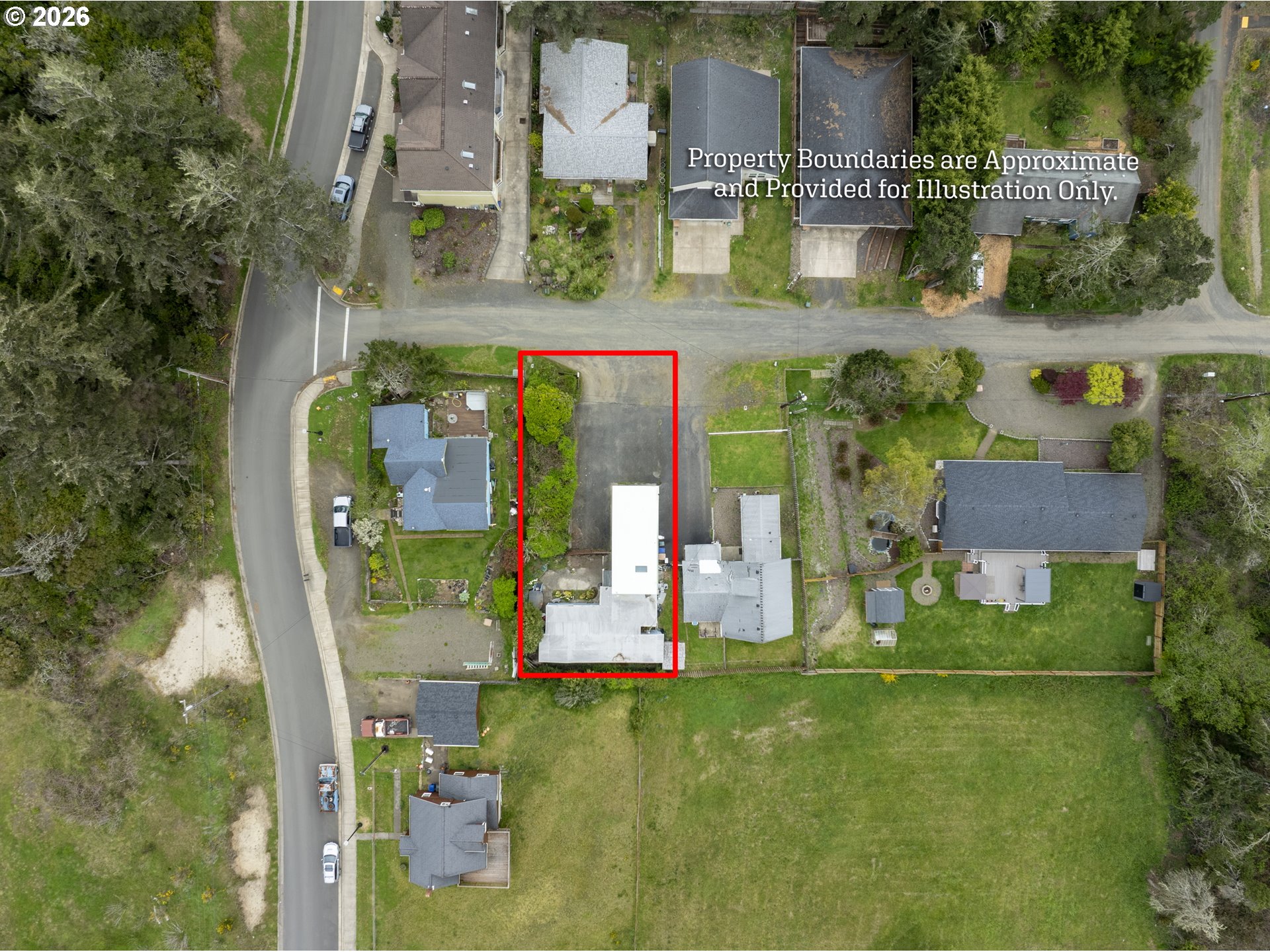 220 Sw 29th St Property Photo 2