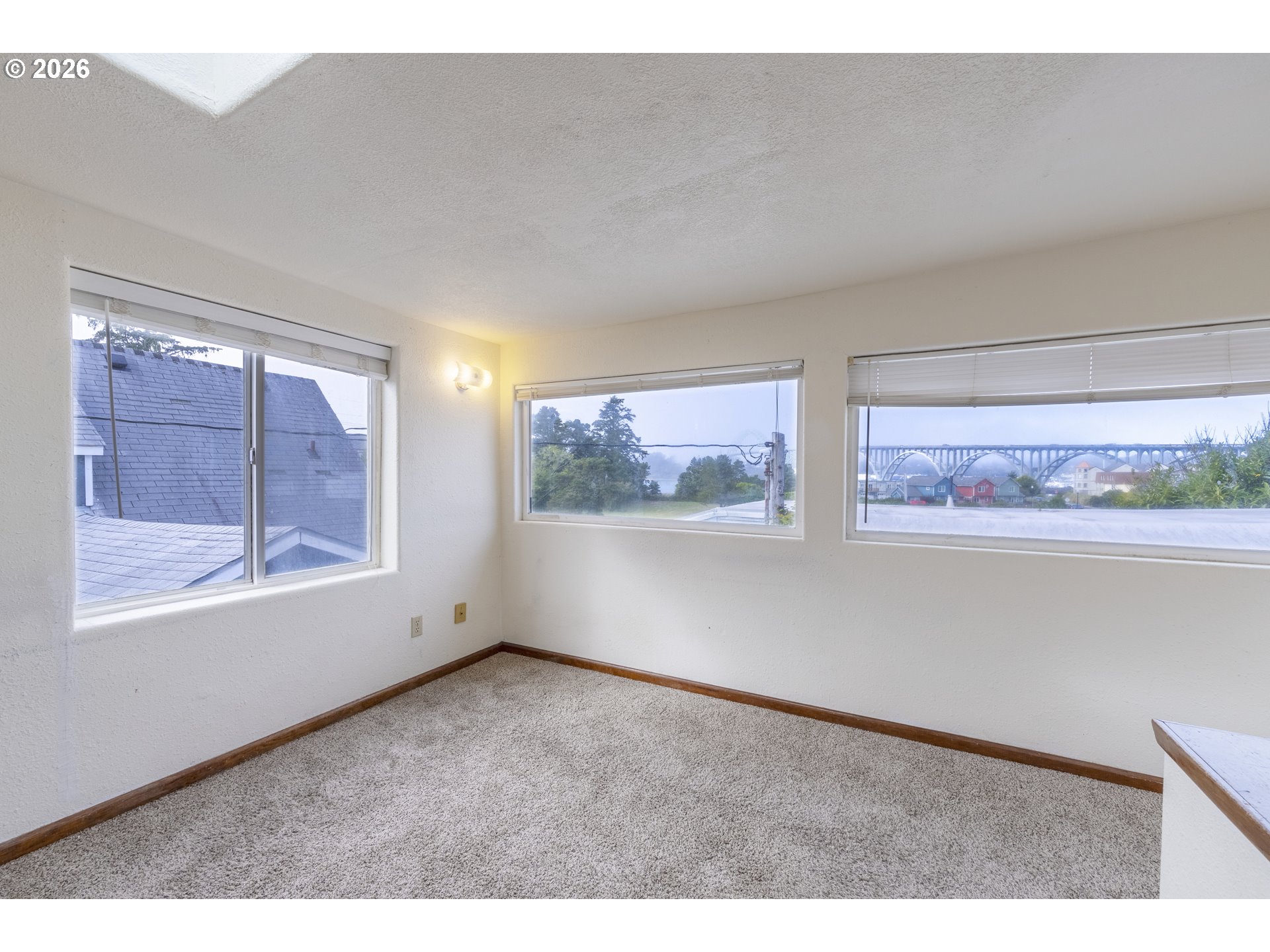 220 Sw 29th St Property Photo 13