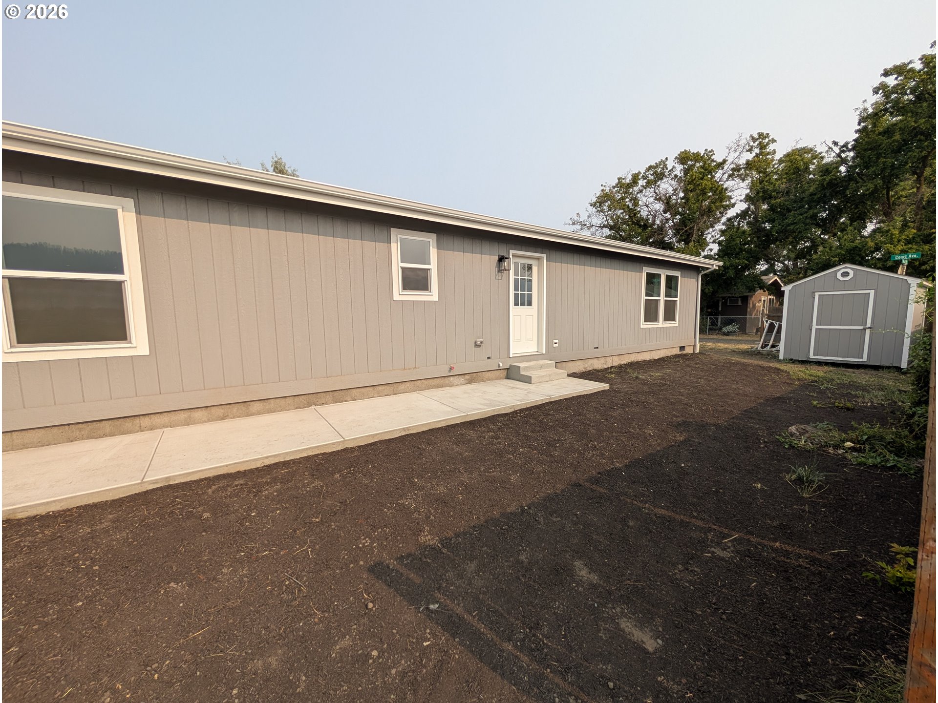 1302 Jackson Ave Property Photo 4