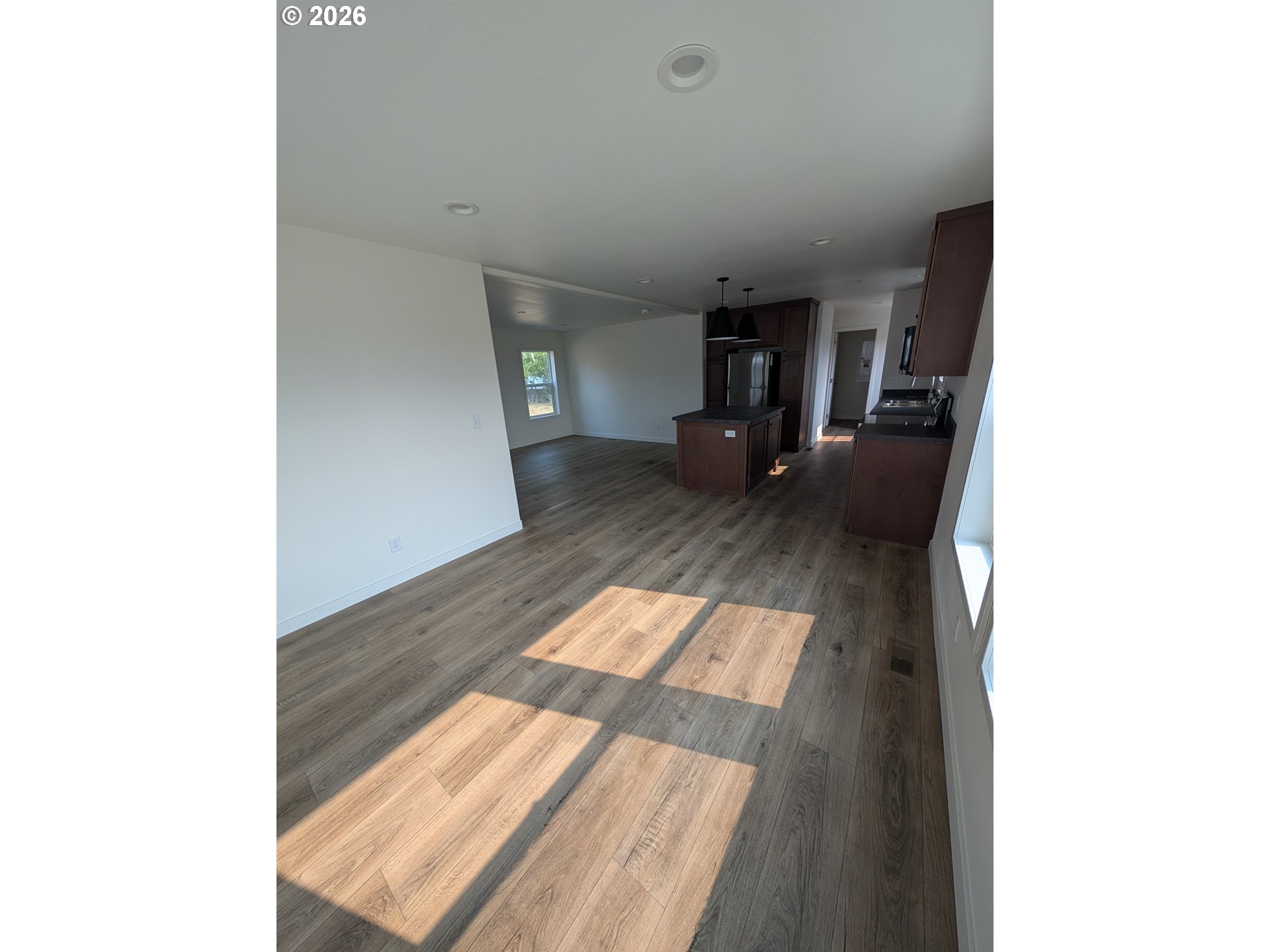 1302 Jackson Ave Property Photo 8
