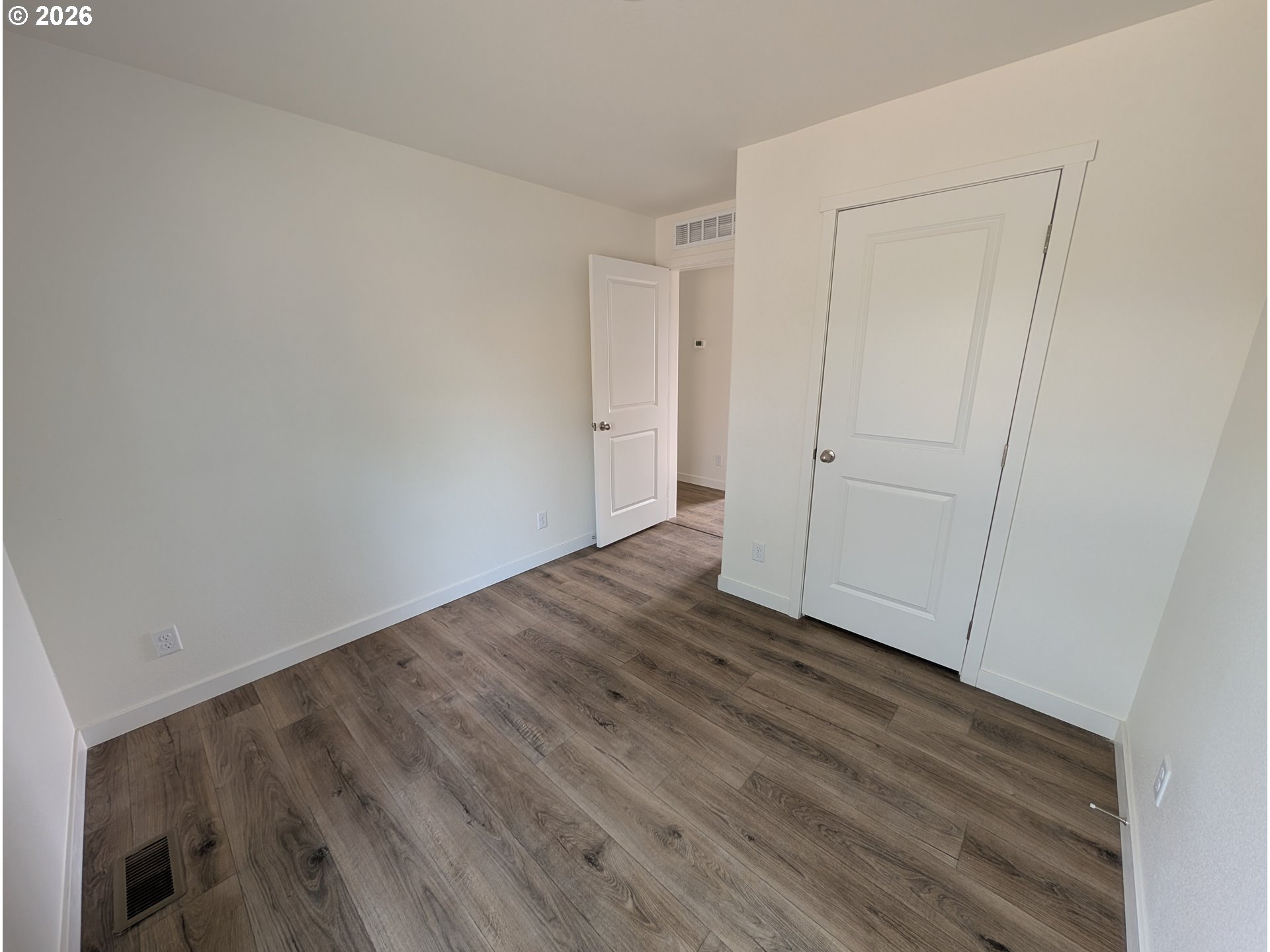 1302 Jackson Ave Property Photo 14