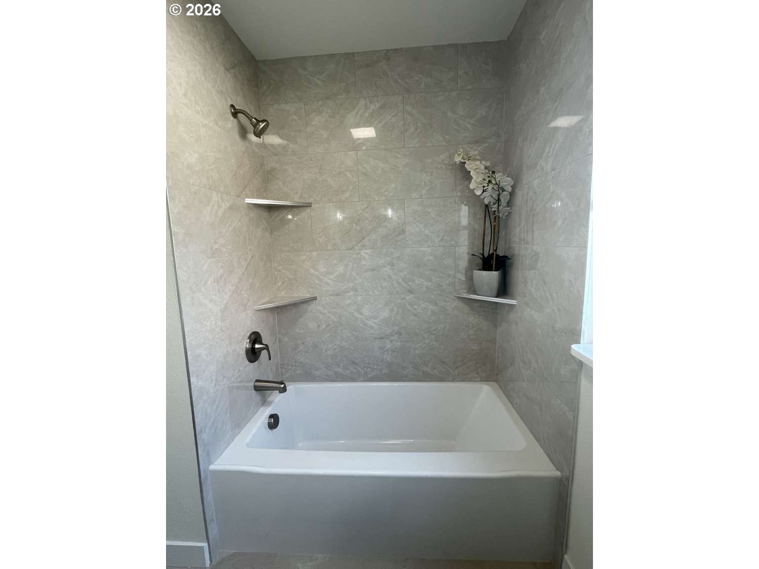 1102 W Margaret St Property Photo 11