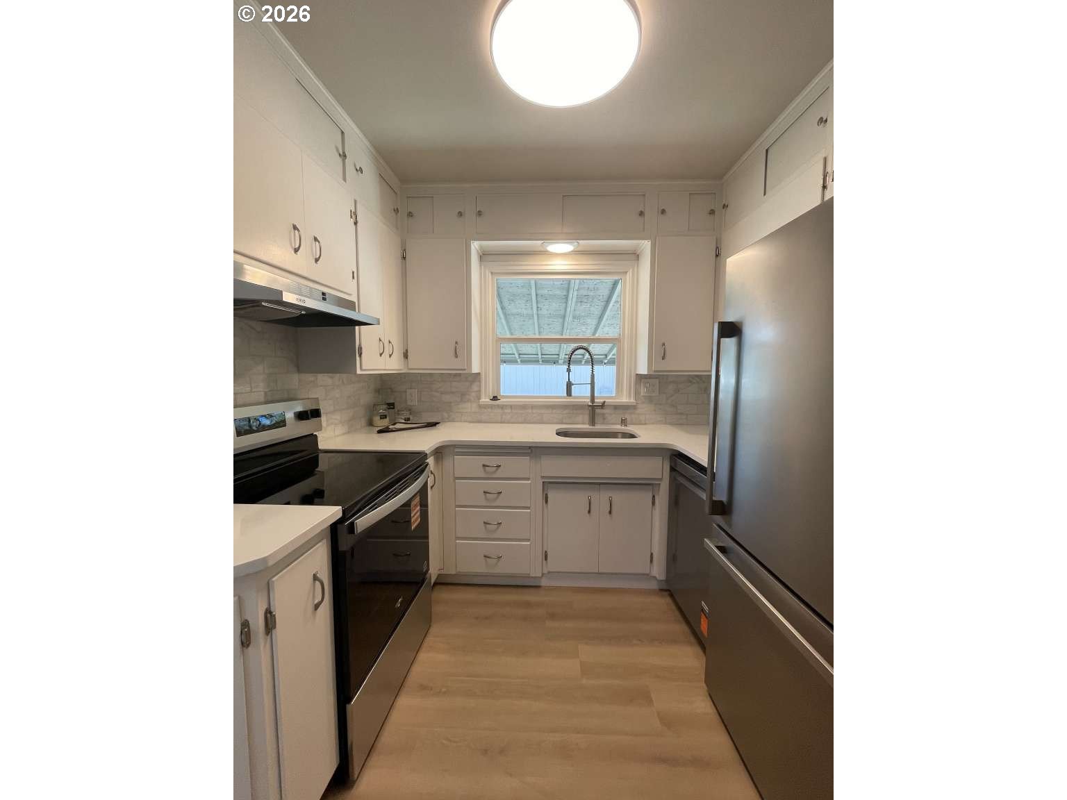 1102 W Margaret St Property Photo 16