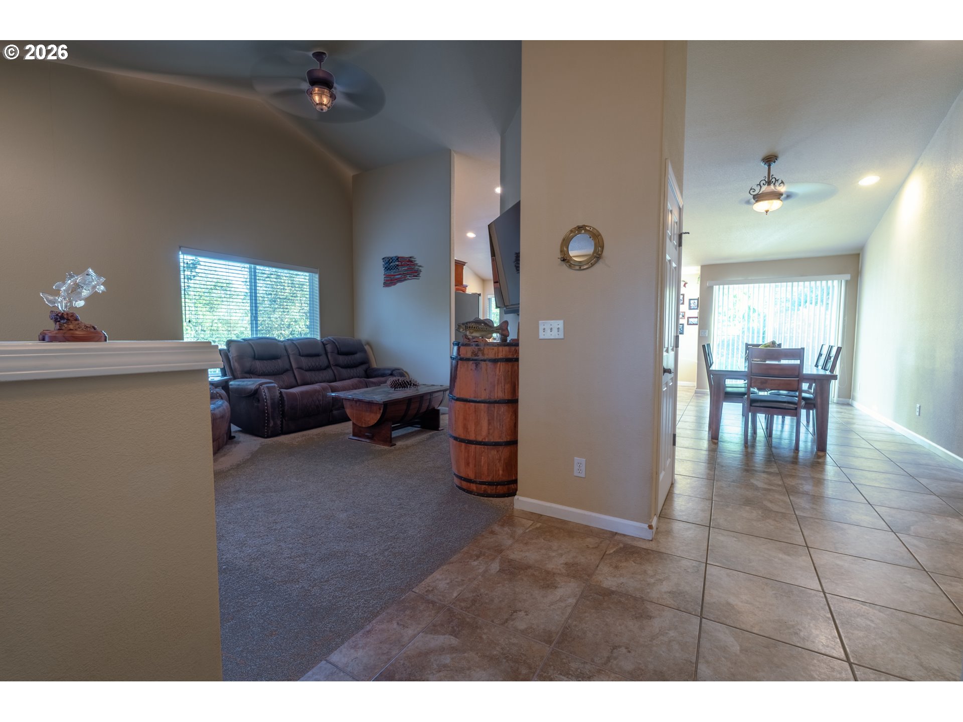 2558 Golfview Ave Property Photo 19
