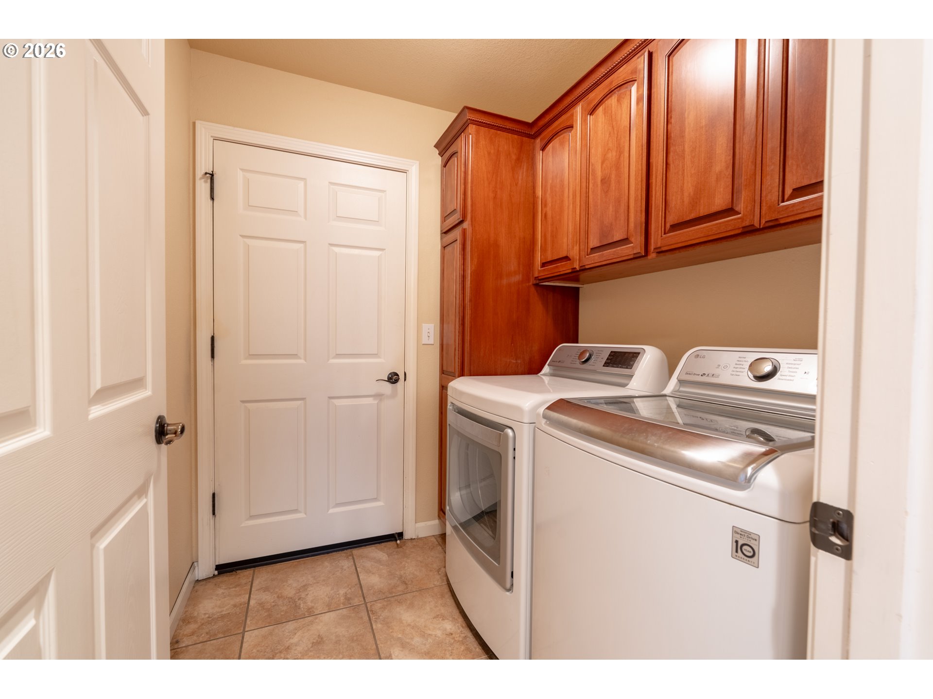 2558 Golfview Ave Property Photo 44