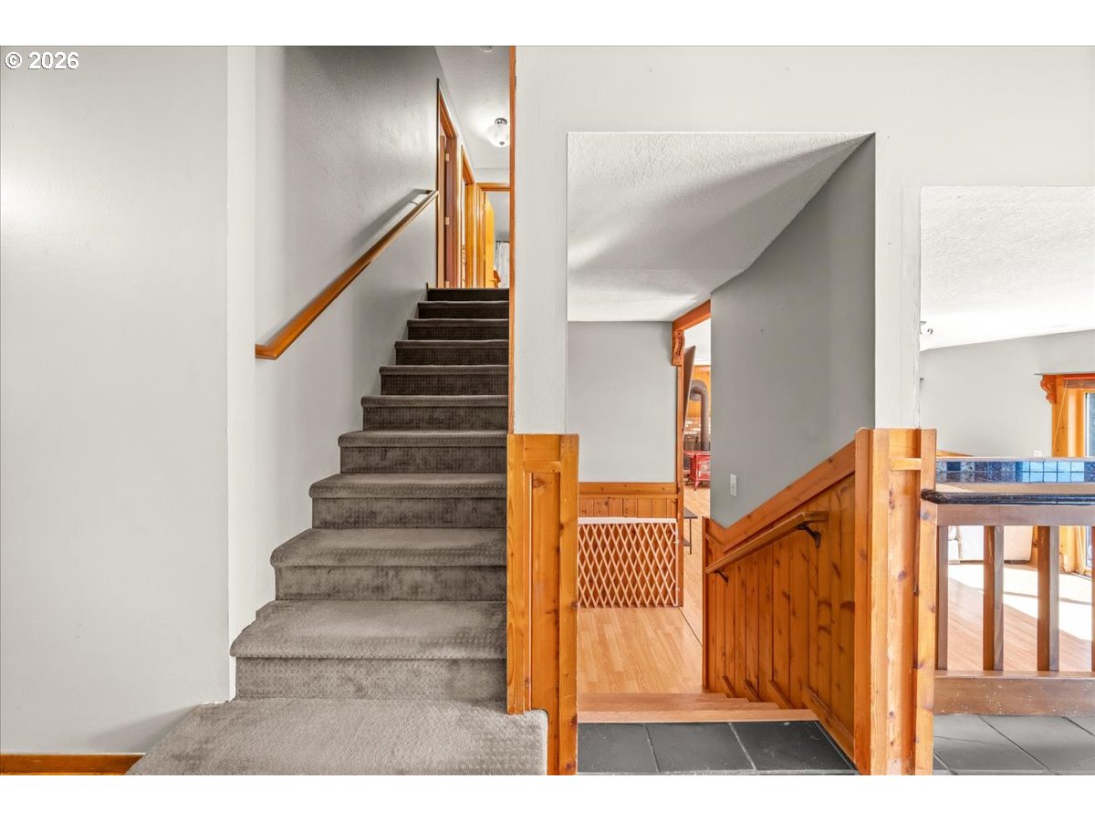 542 Ne 14th Ave Property Photo 14