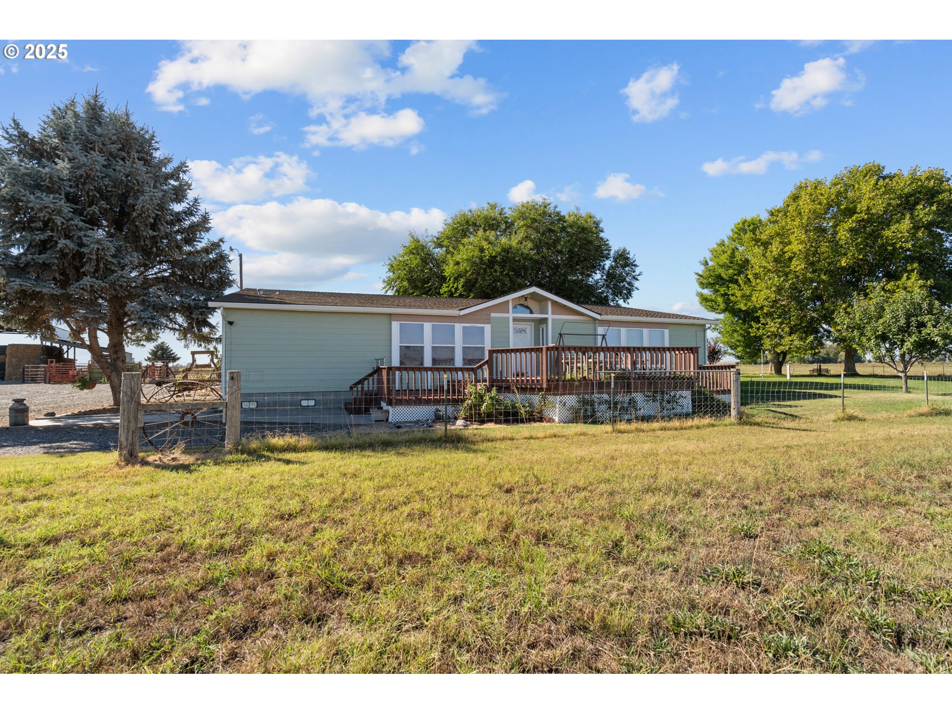 34656 Kosmos Rd Property Photo 2