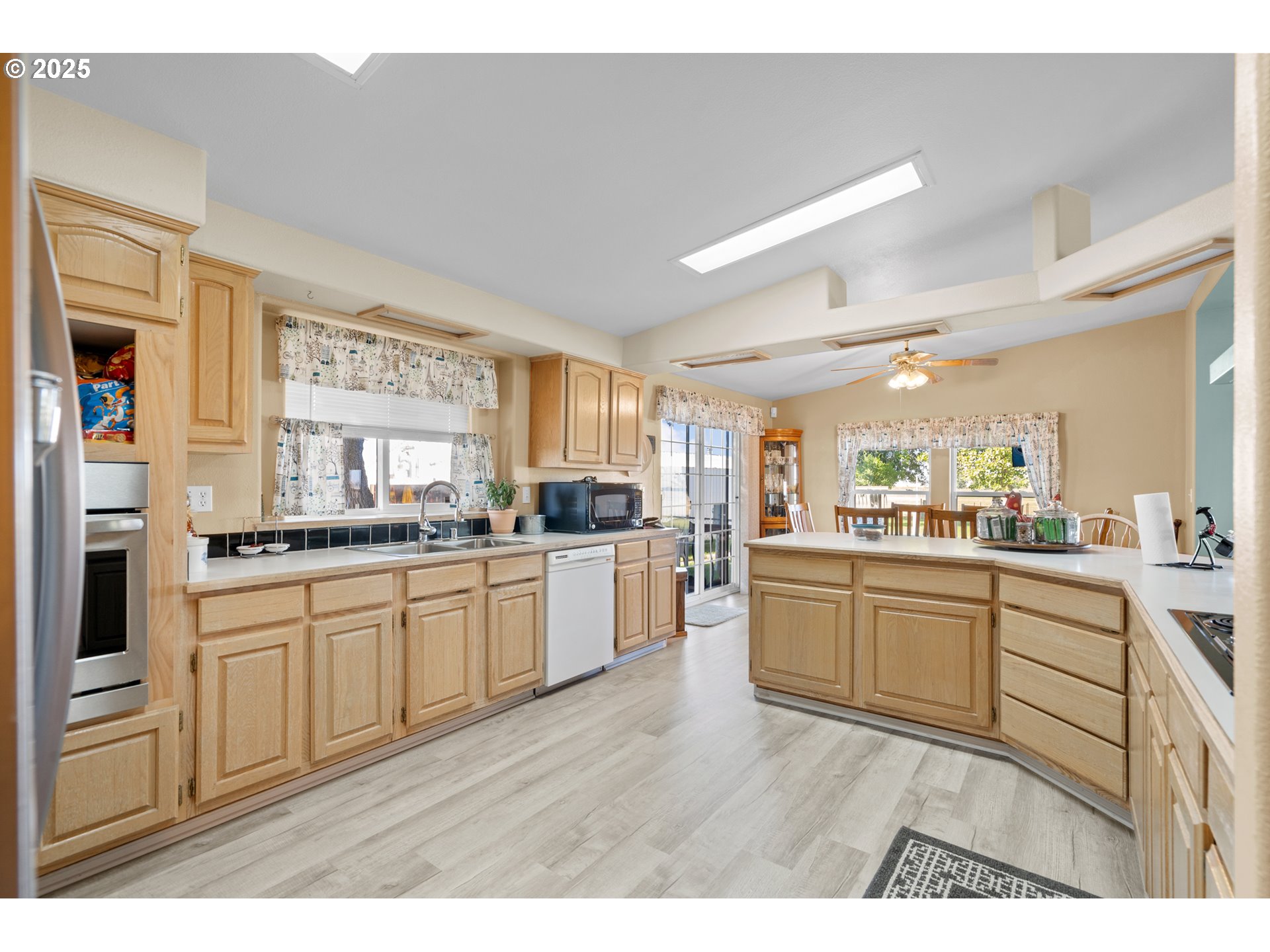 34656 Kosmos Rd Property Photo 3