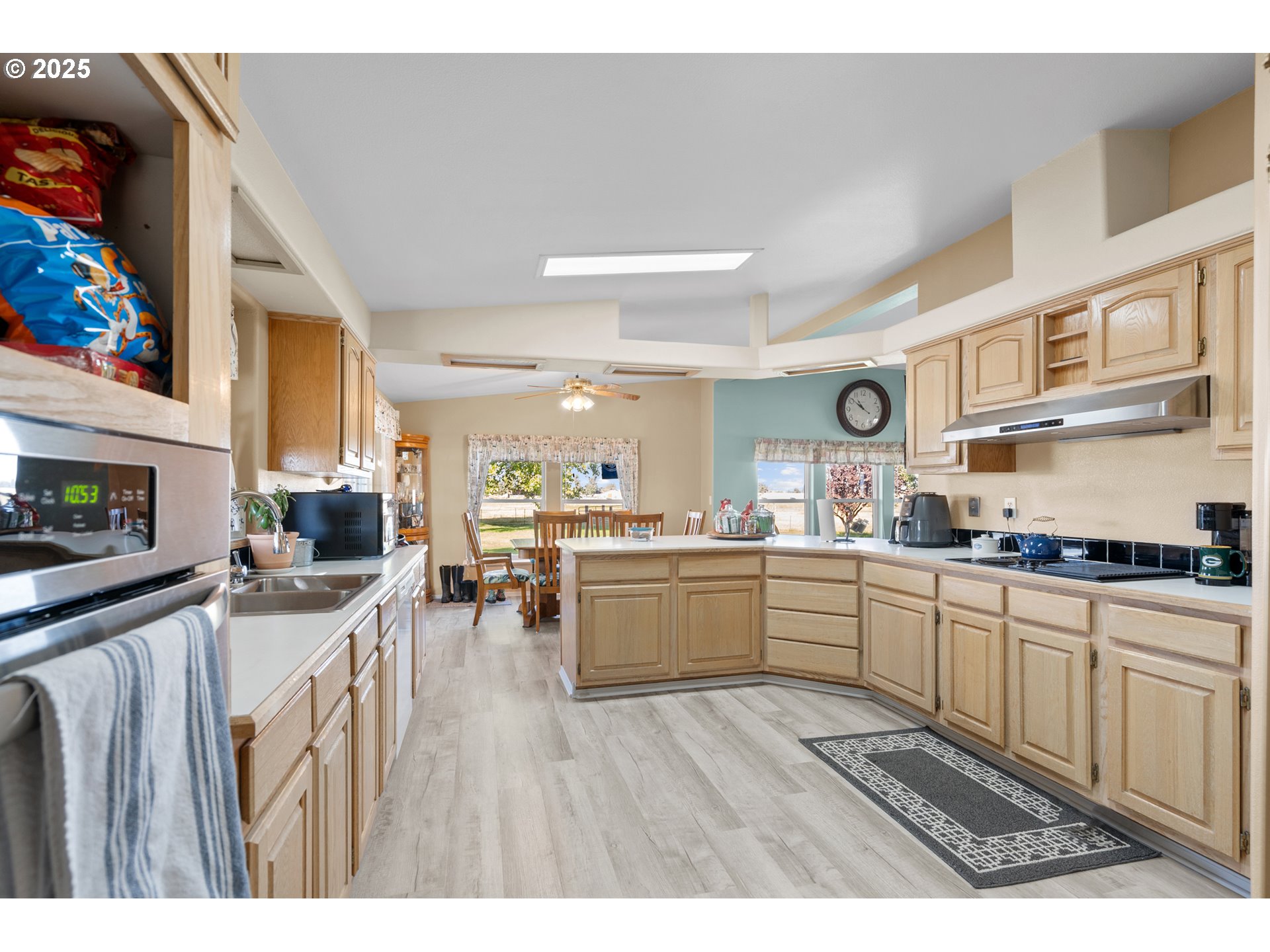 34656 Kosmos Rd Property Photo 4