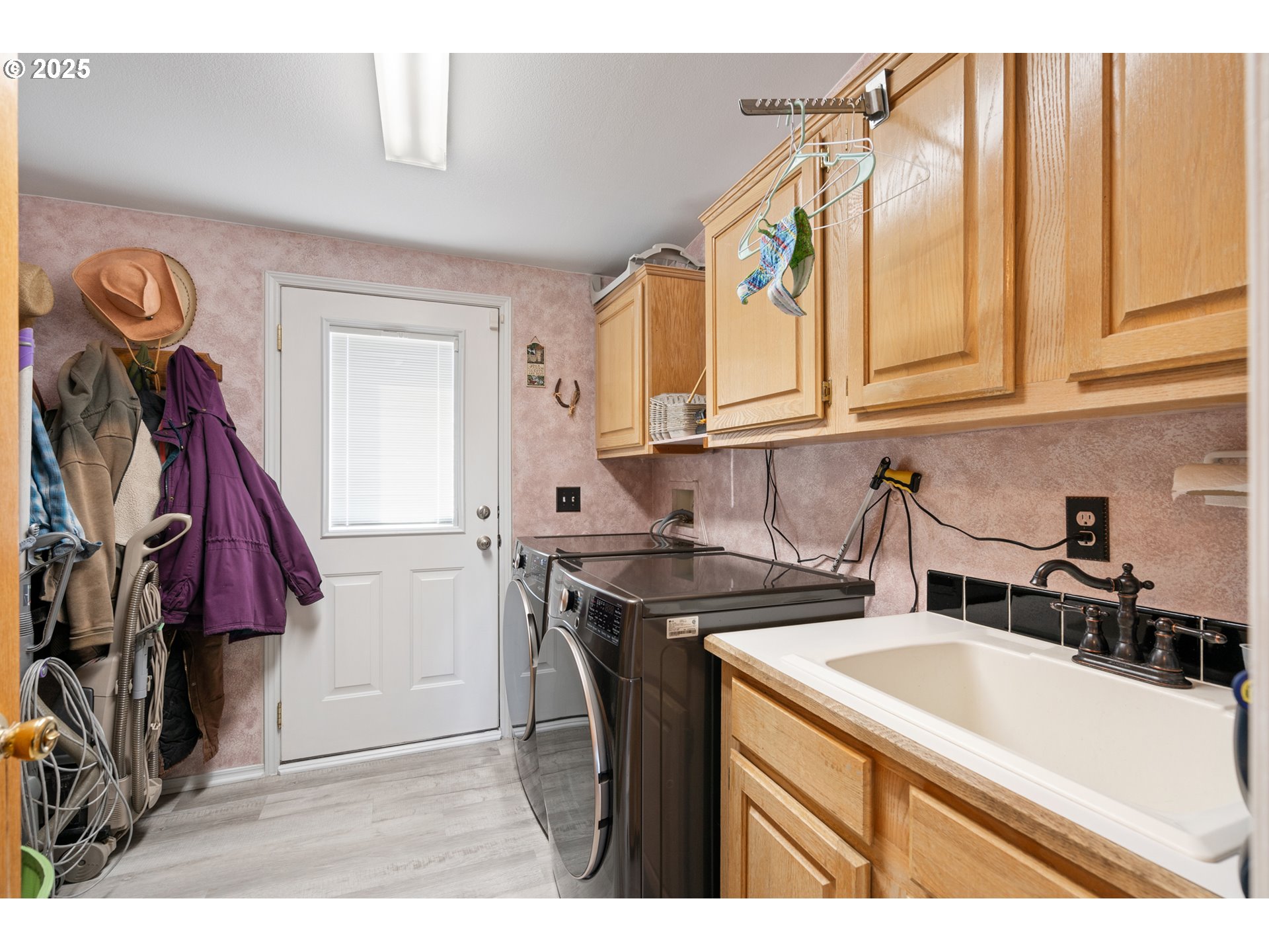 34656 Kosmos Rd Property Photo 27