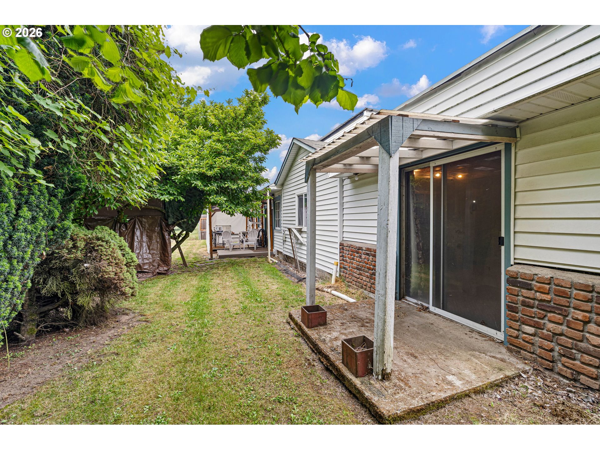 352 Ruby Ave Property Photo 42