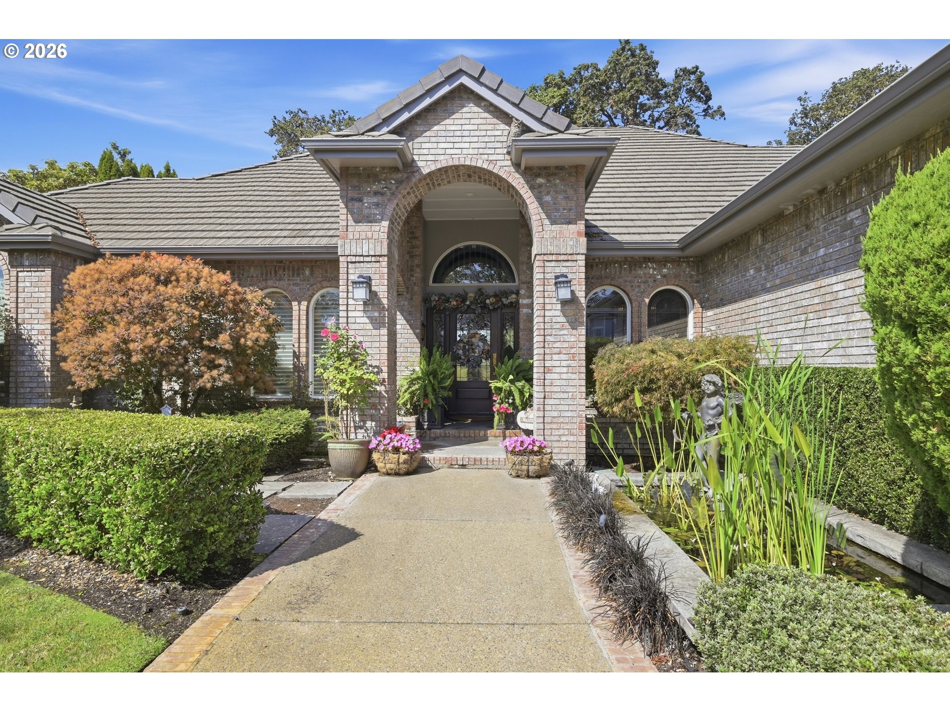 3910 Mirror Pond Way Property Photo 4