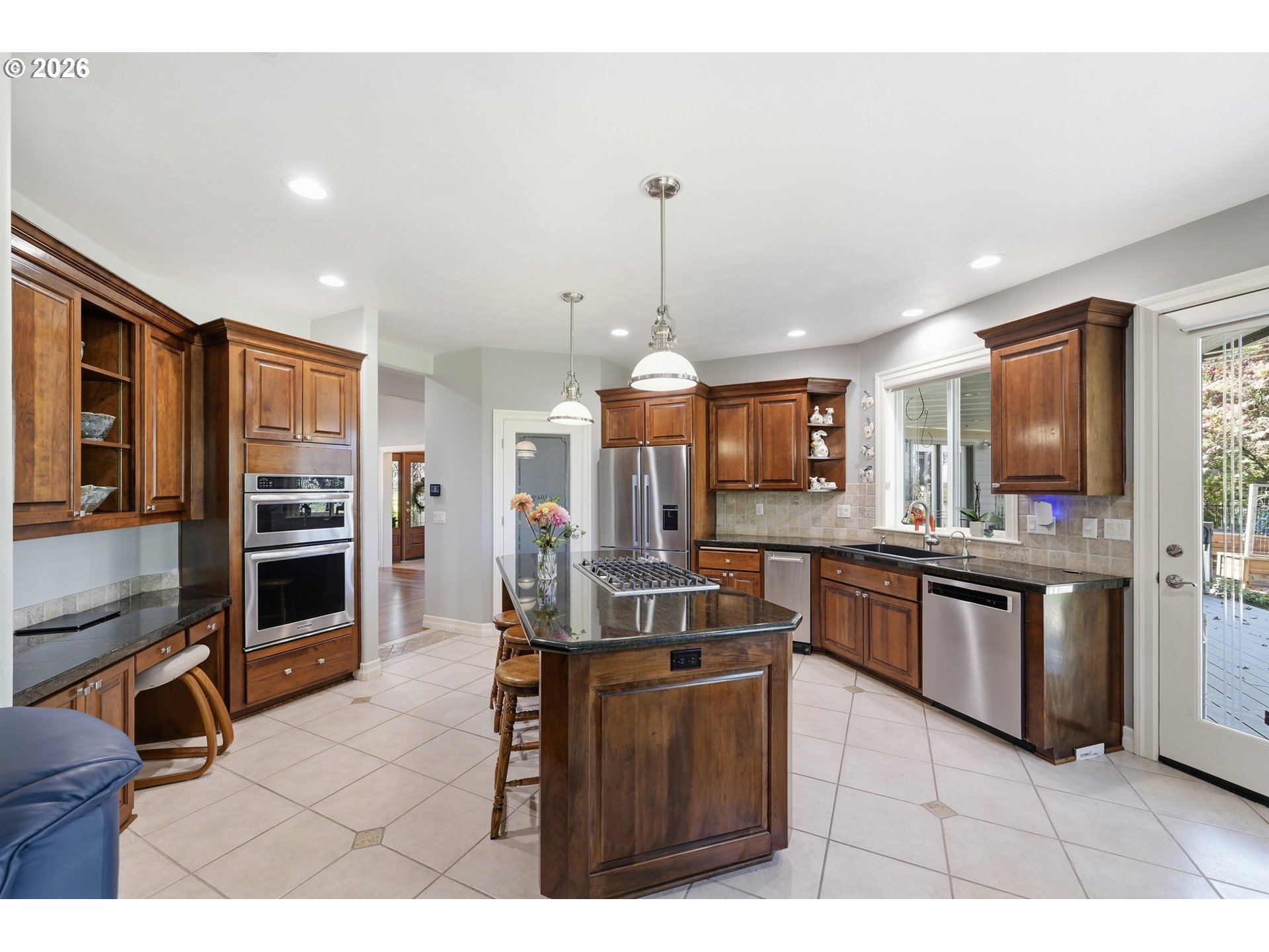 3910 Mirror Pond Way Property Photo 16
