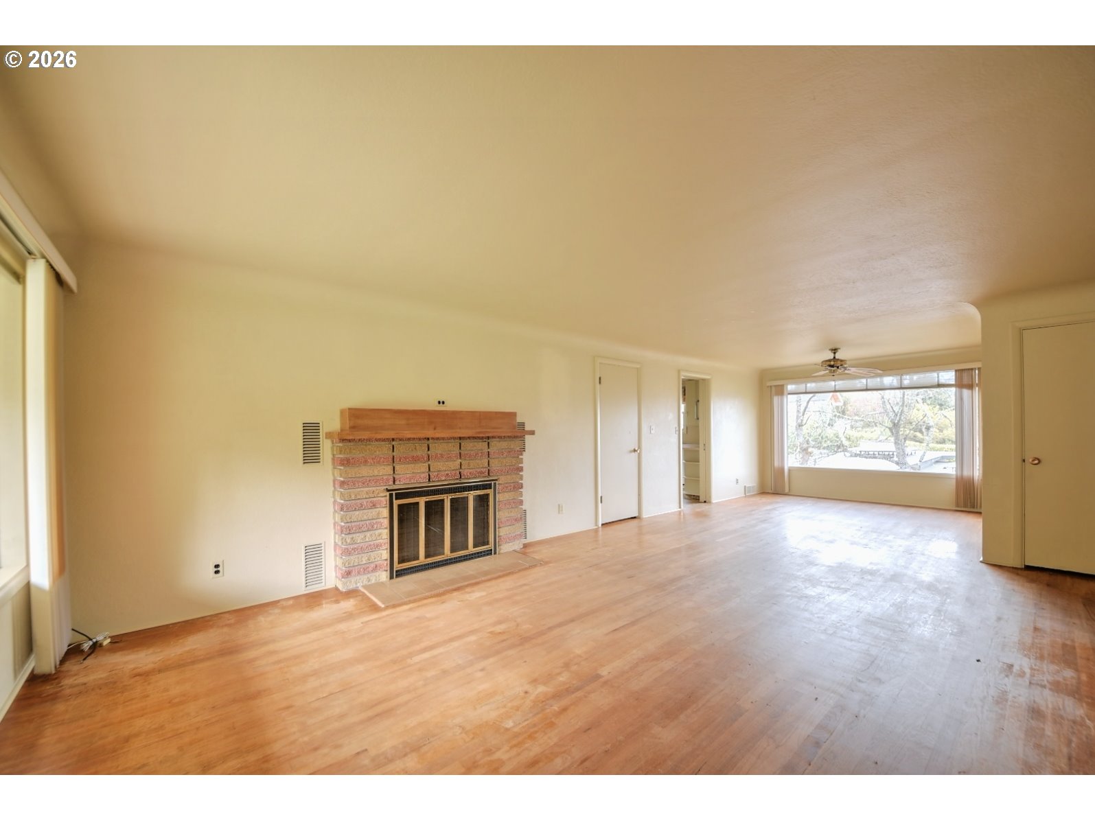 605 Fulvue Dr Property Photo 3
