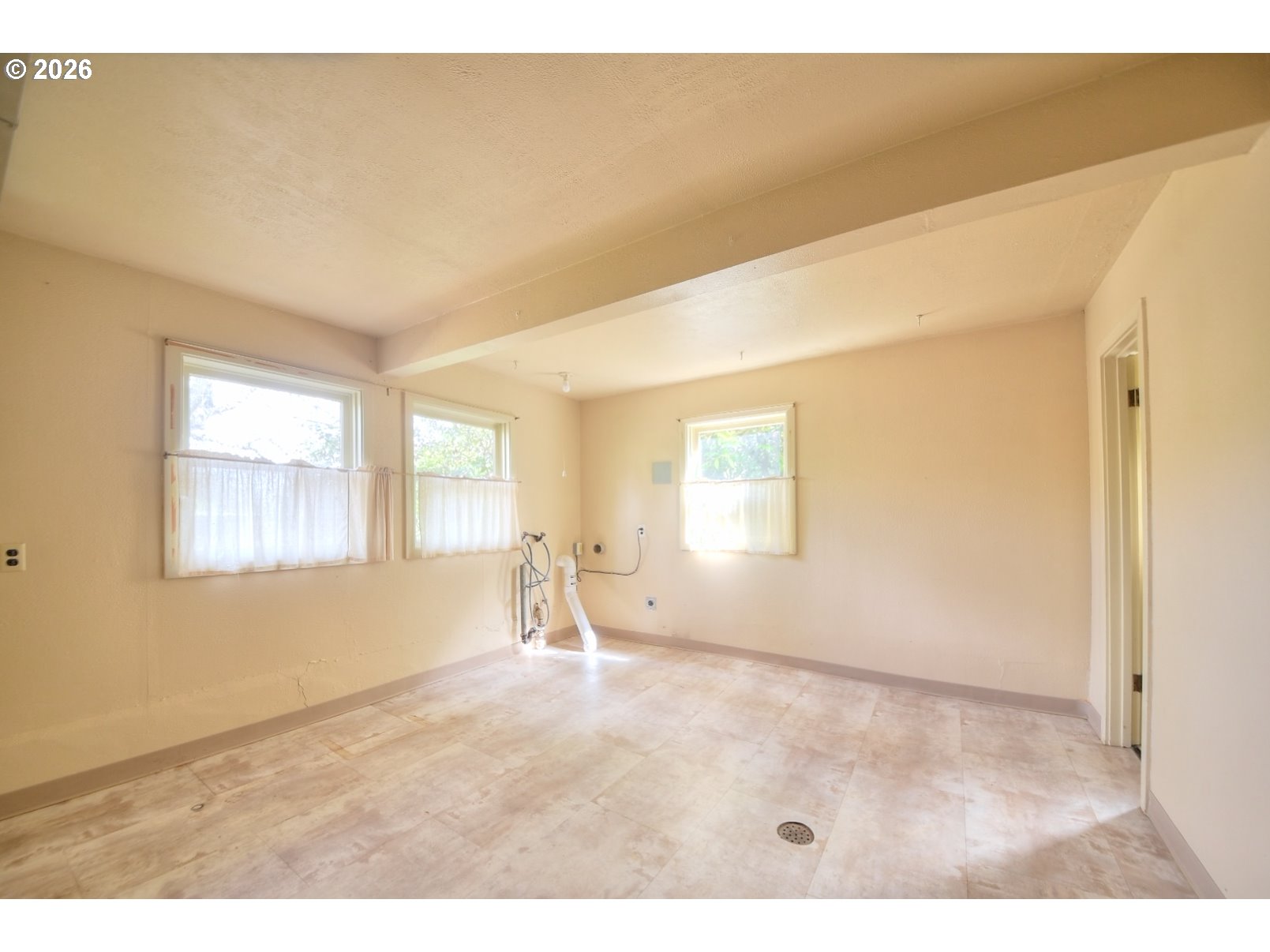 605 Fulvue Dr Property Photo 24