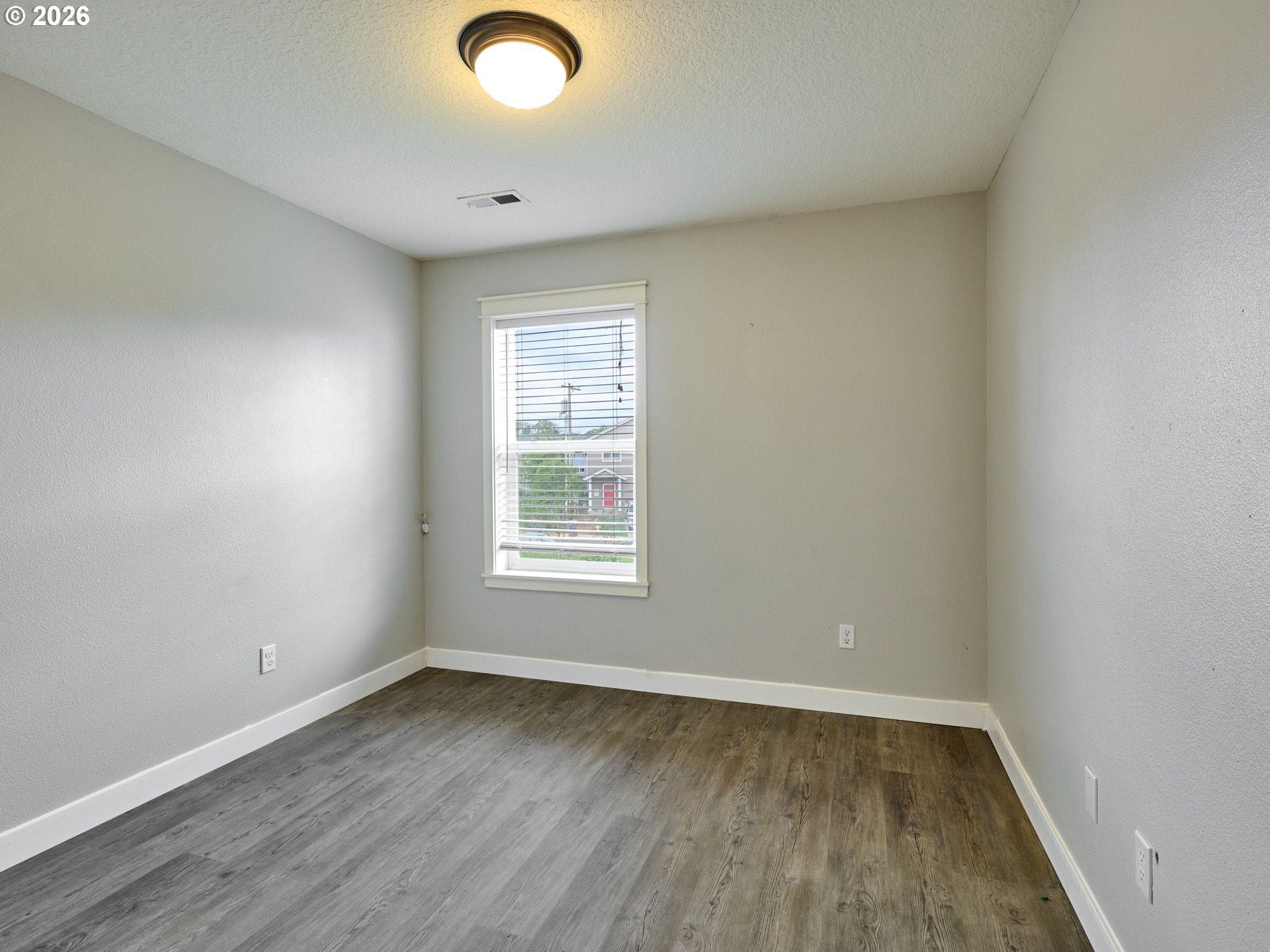 1025 Se Millright Ave Property Photo 18