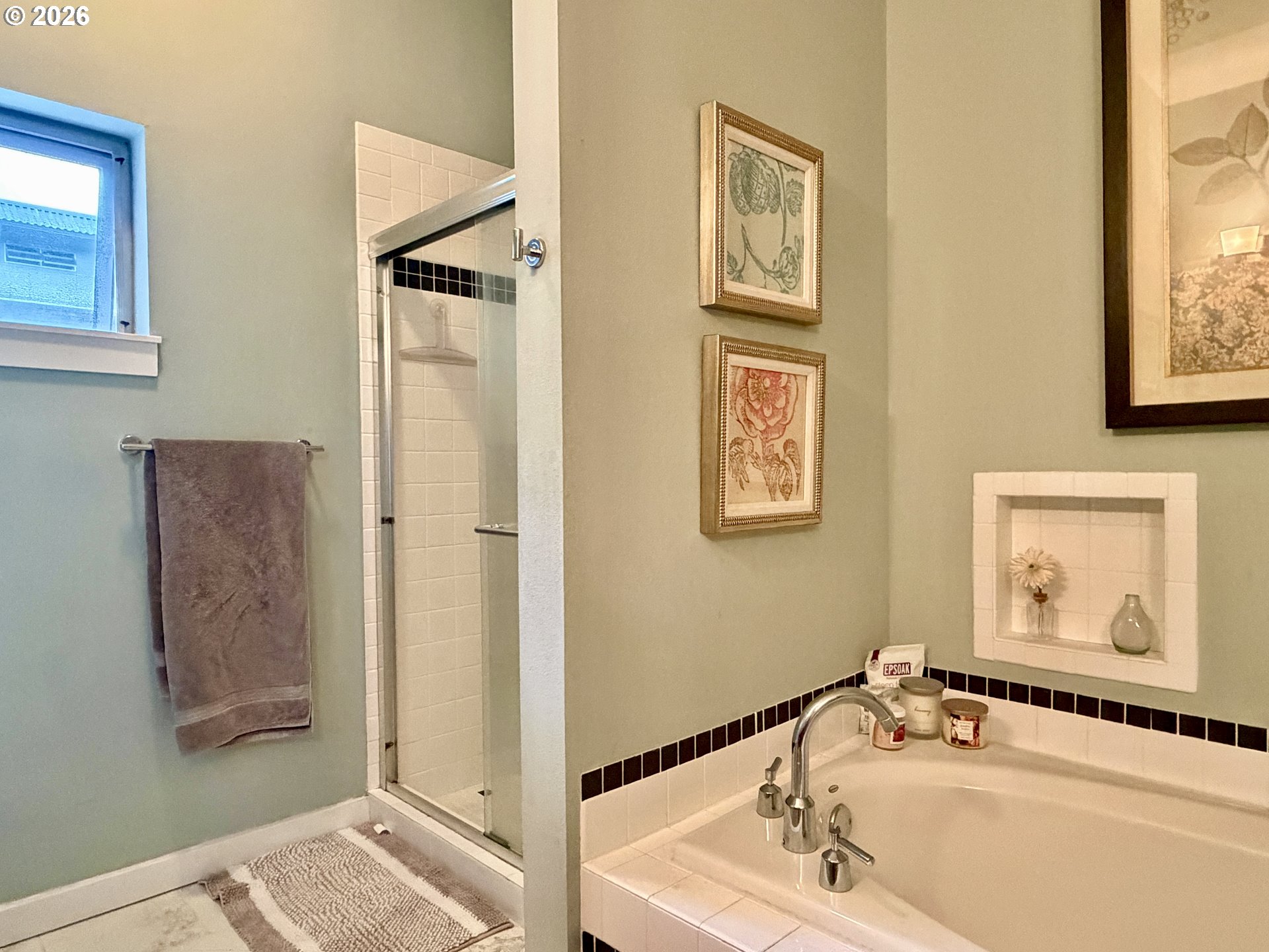 3930 Abbey Ln 301a Property Photo 18