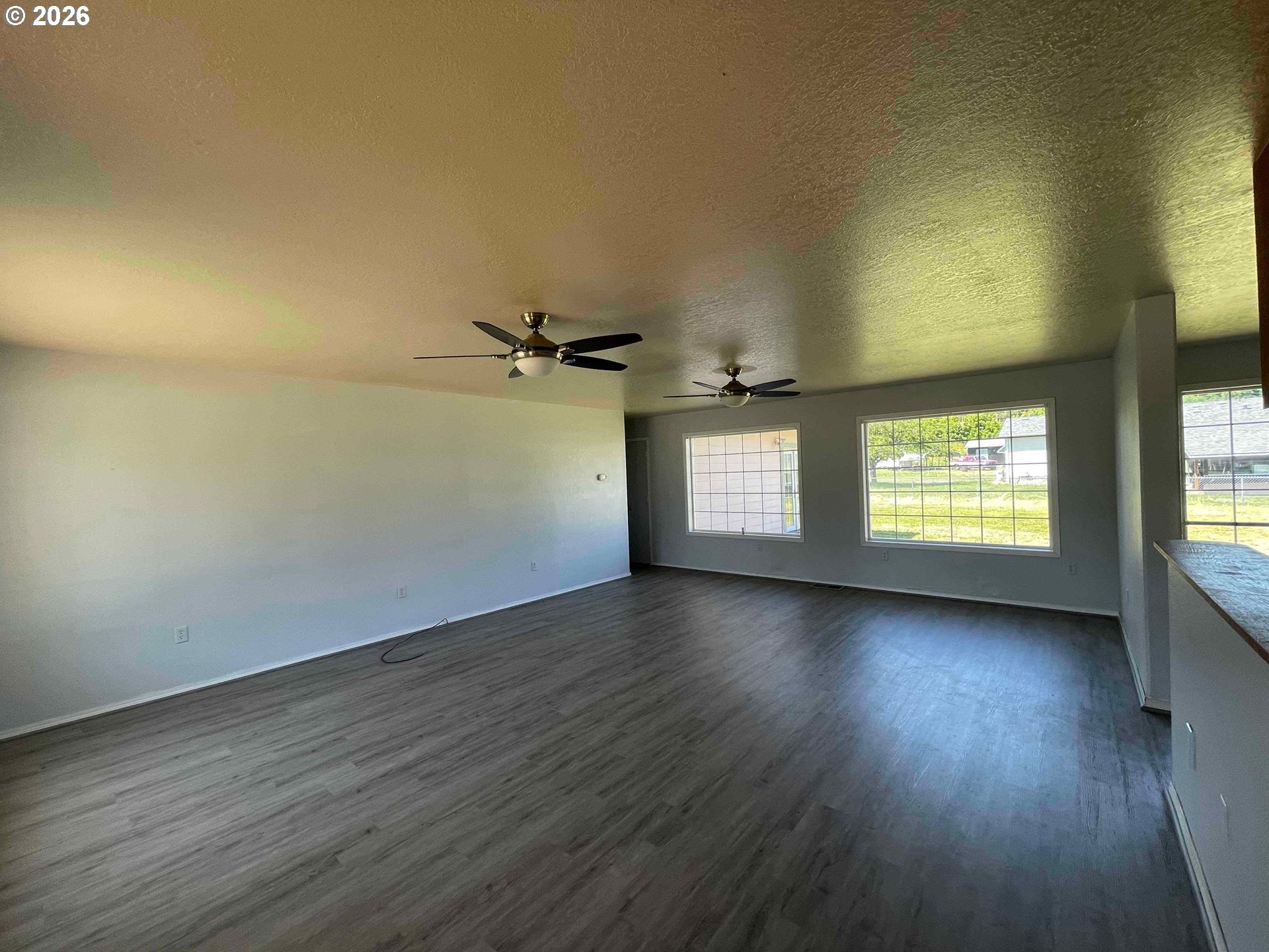151 E Date St Property Photo 16