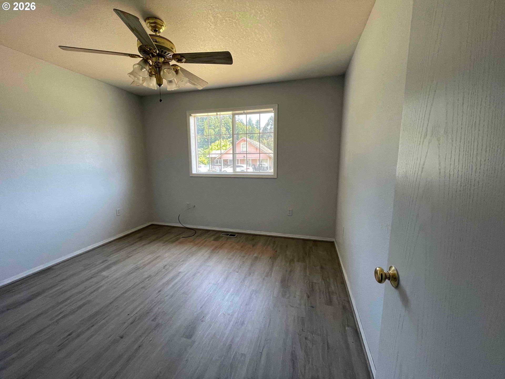 151 E Date St Property Photo 33