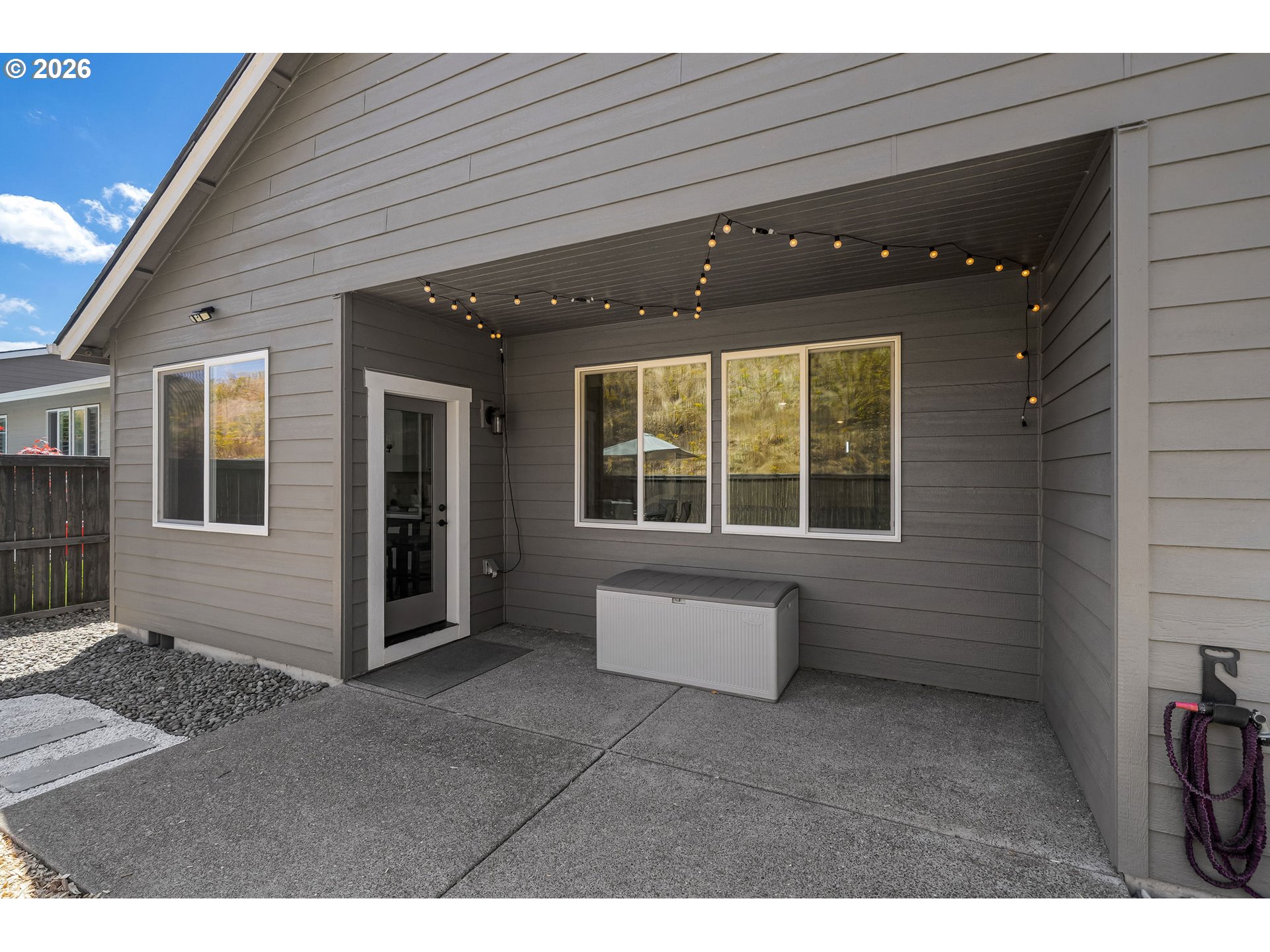 1794 Ne Shell Rock Dr Property Photo 15