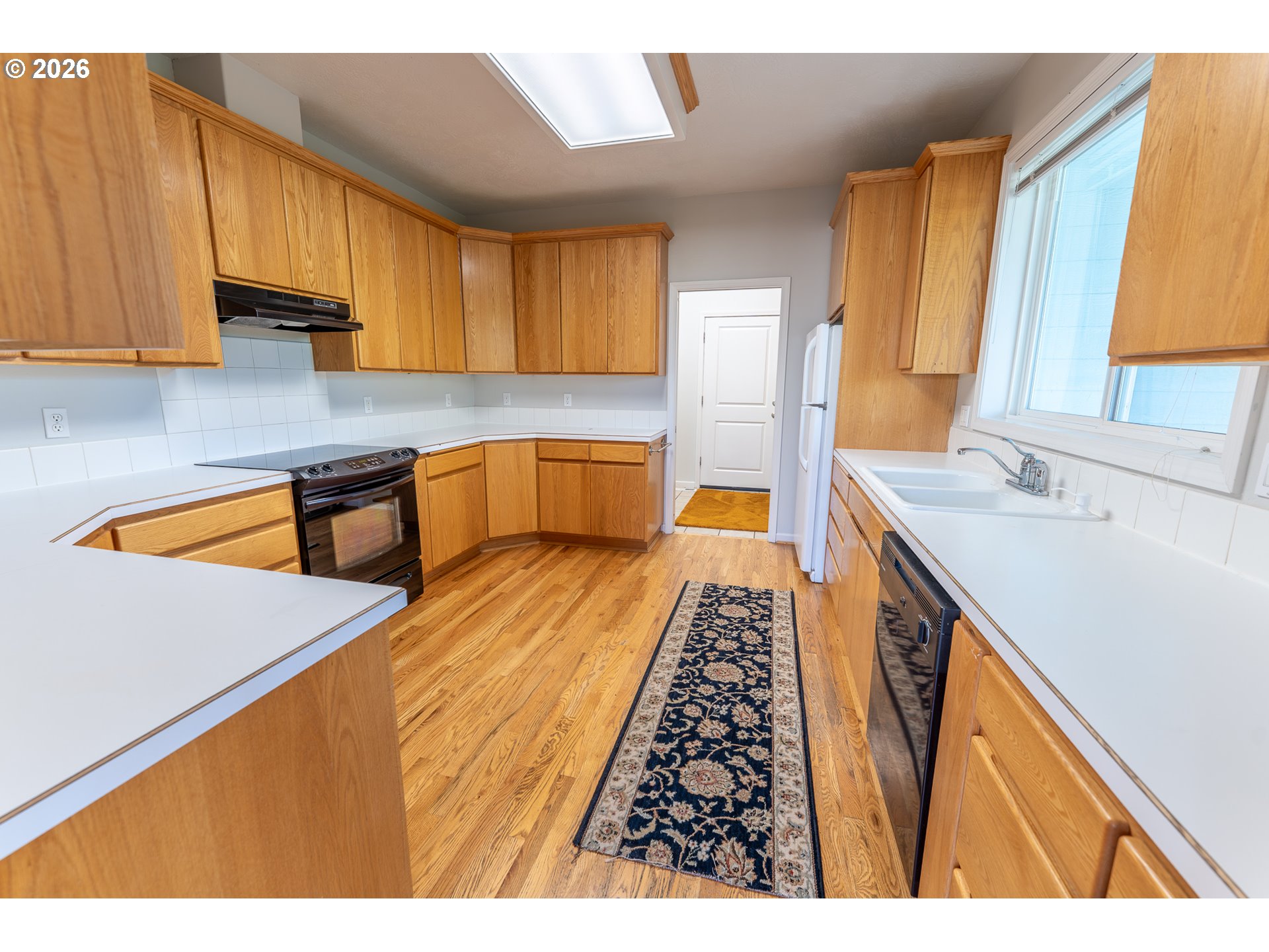 1153 Spruce St Property Photo 15