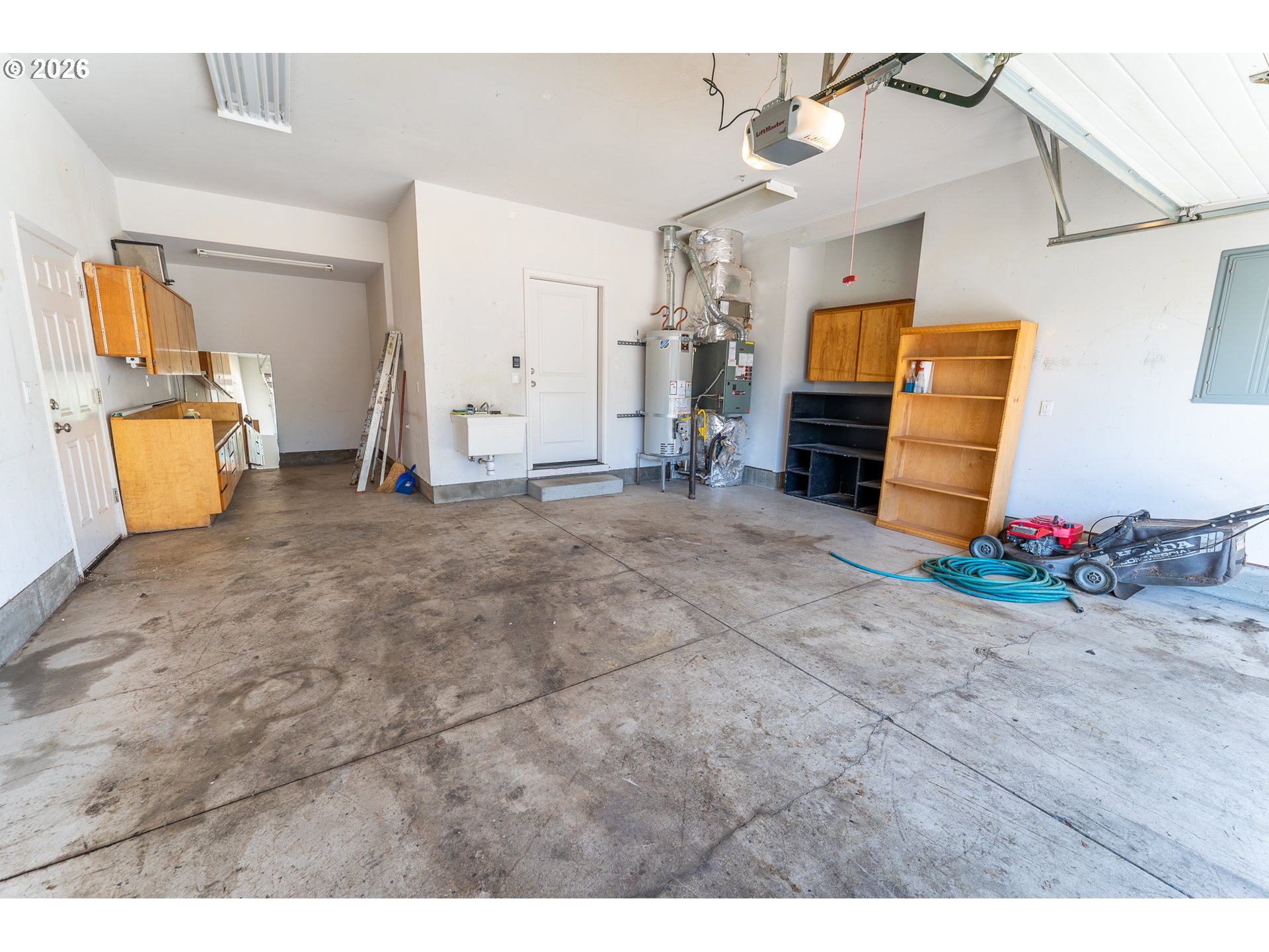 1153 Spruce St Property Photo 28