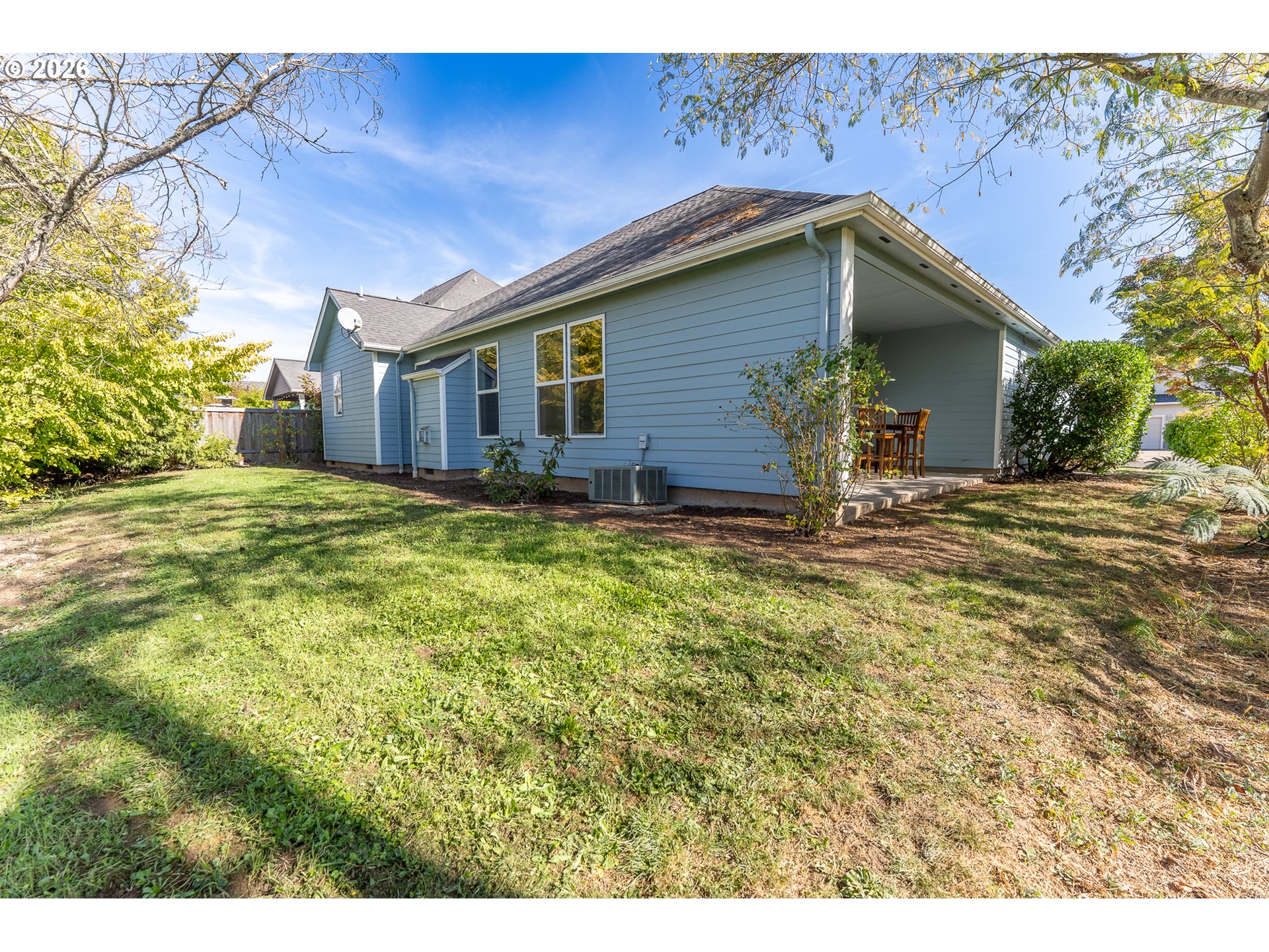 1153 Spruce St Property Photo 32