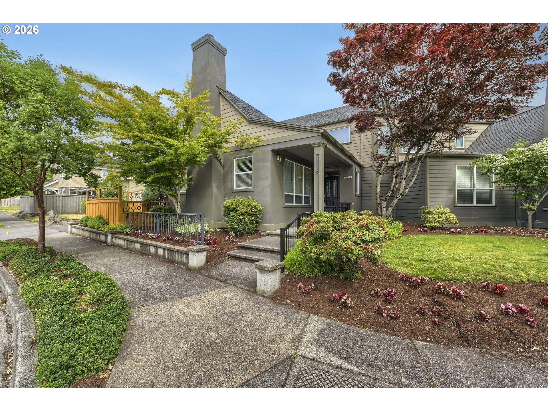 21999 Ne Park Ln Property Photo 1
