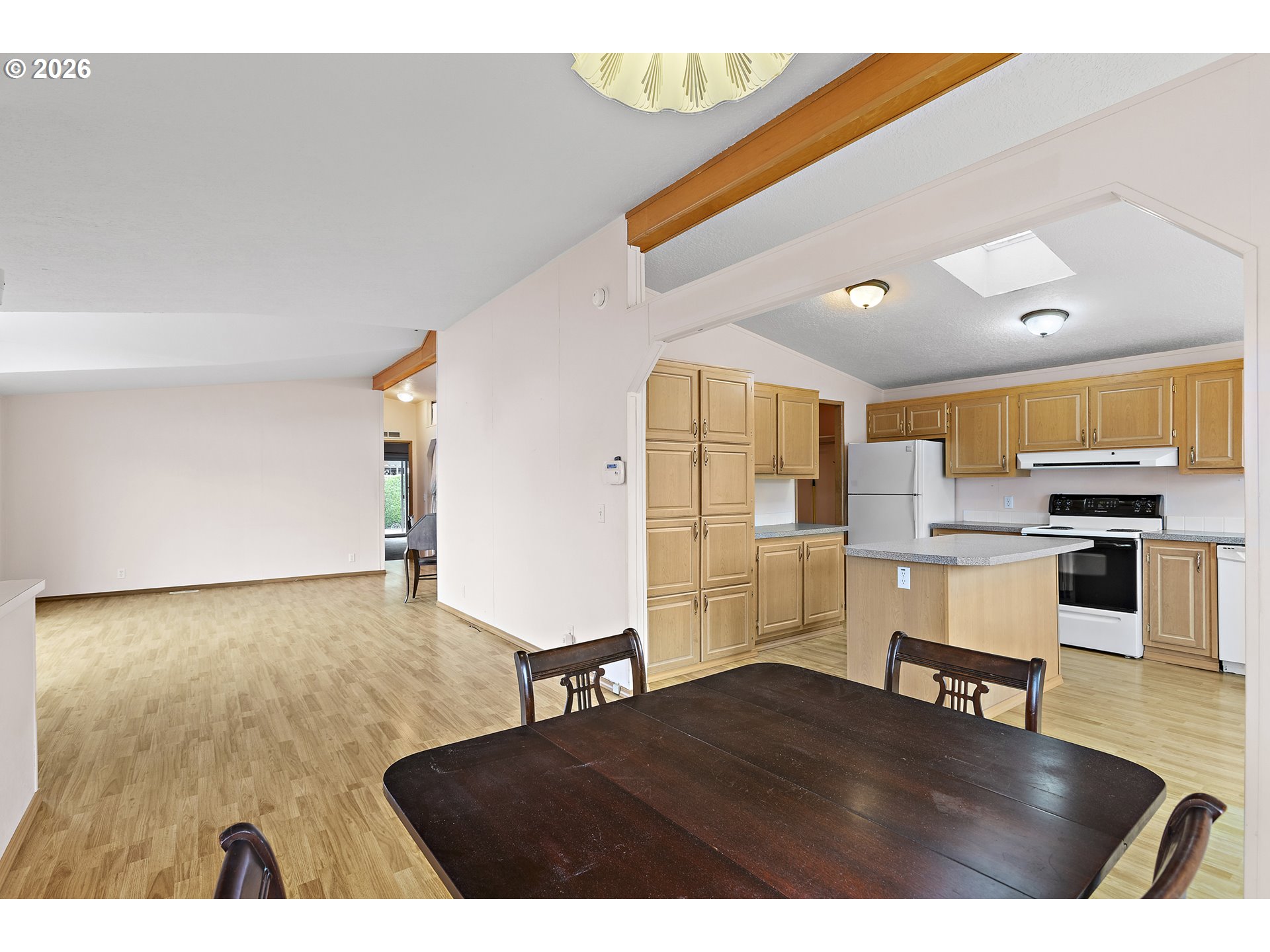 33720 Se Springlake Dr Property Photo 5