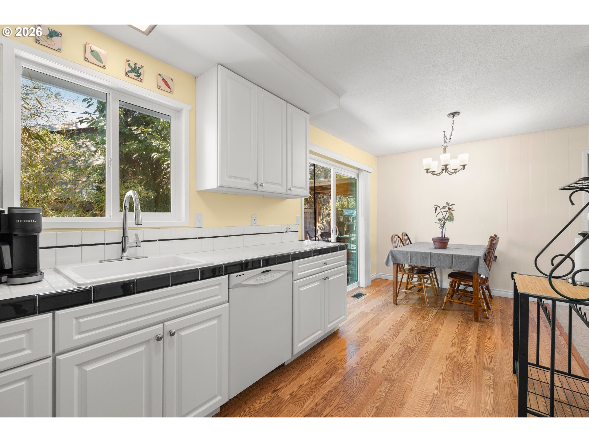 13795 Sw Park Way Property Photo 5