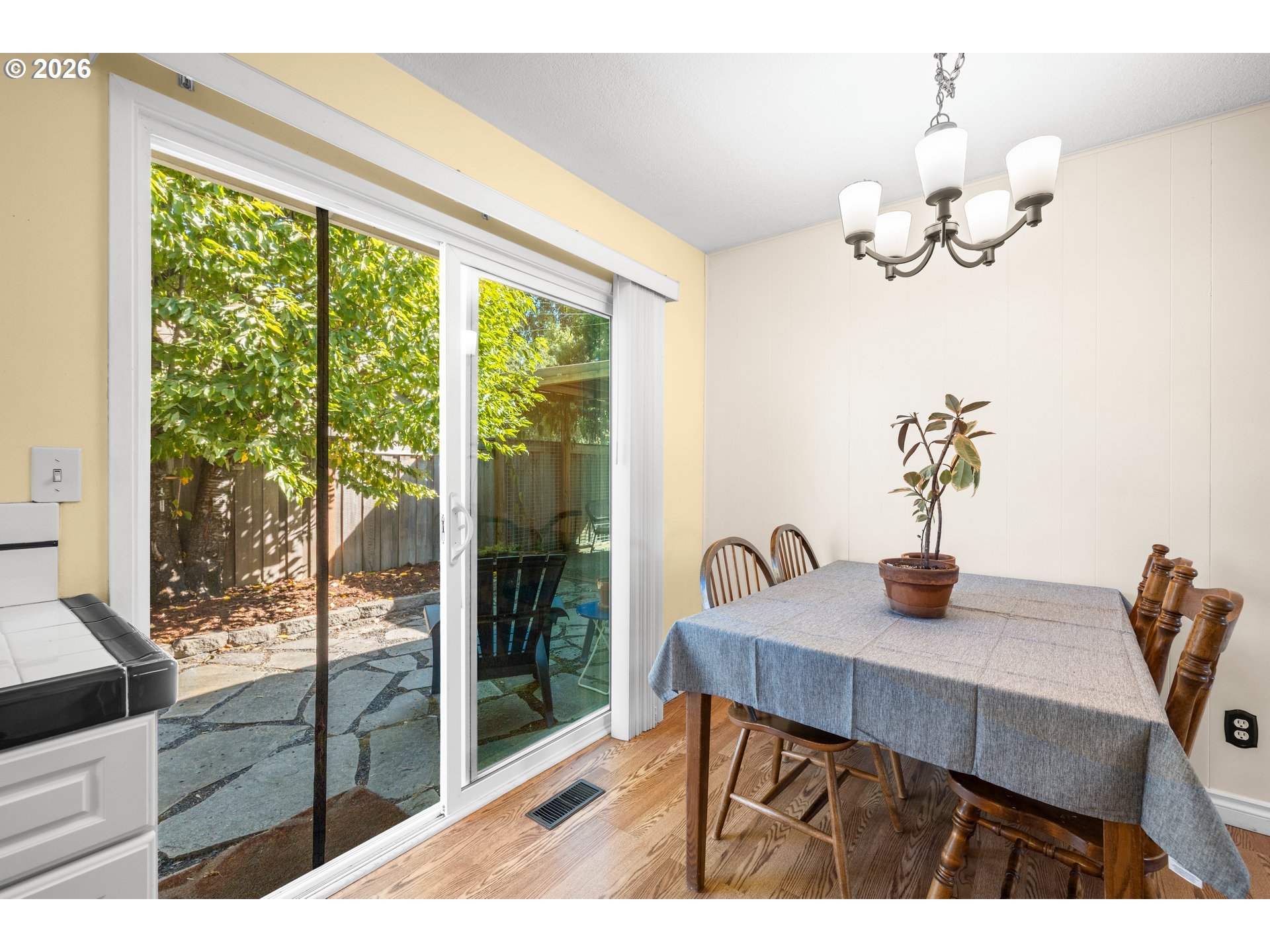 13795 Sw Park Way Property Photo 7