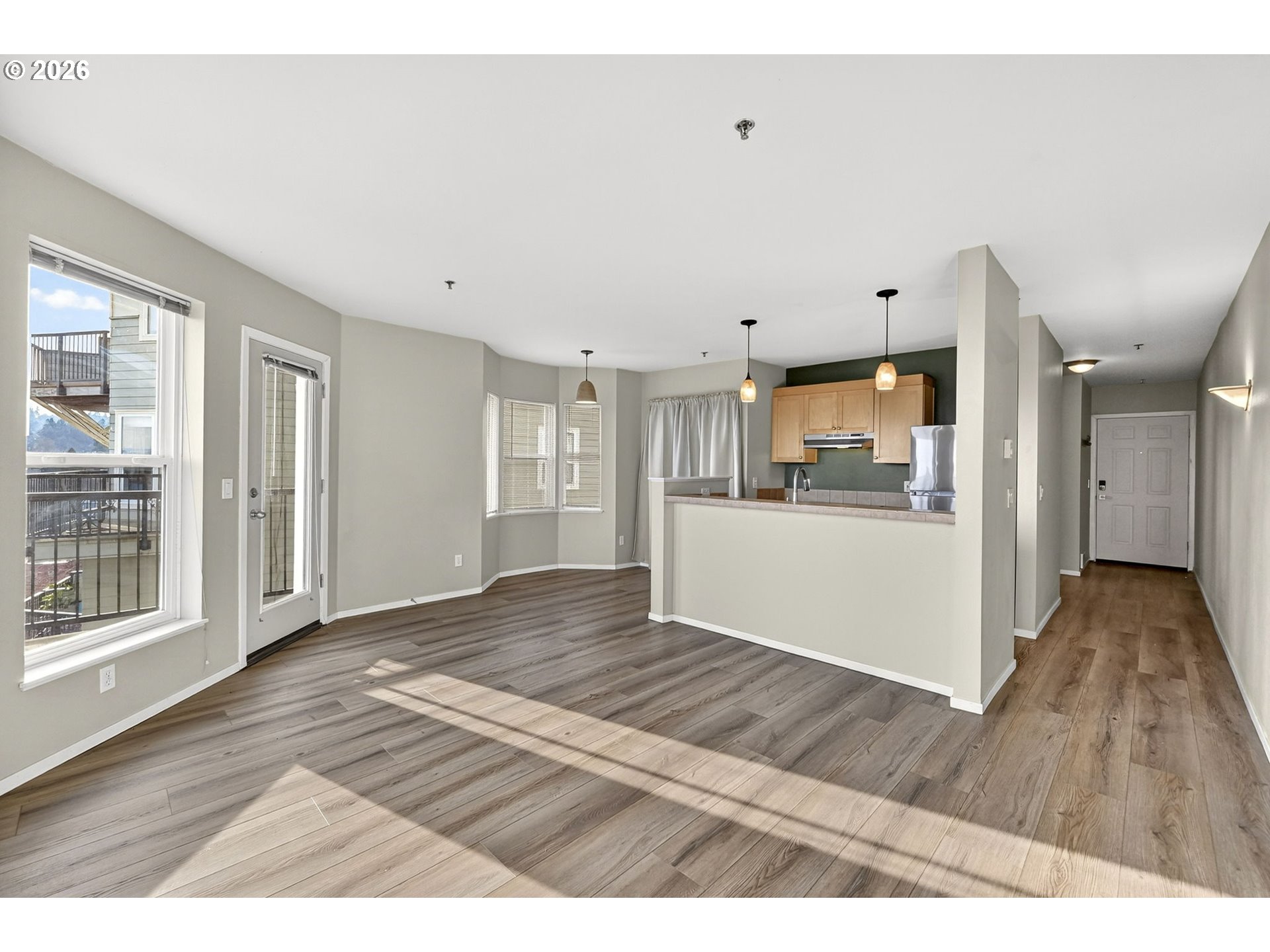 410 Nw Uptown Ter 3-b Property Photo 13