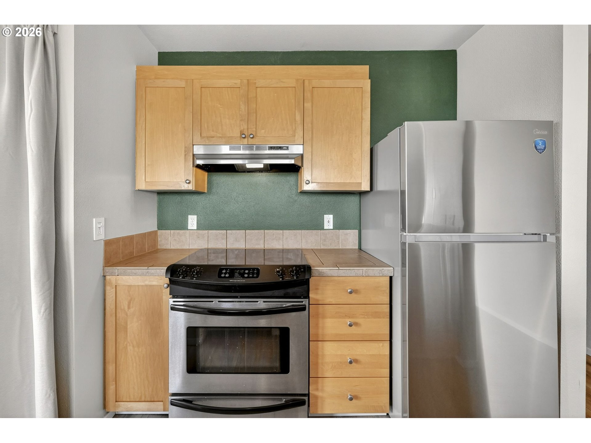 410 Nw Uptown Ter 3-b Property Photo 16