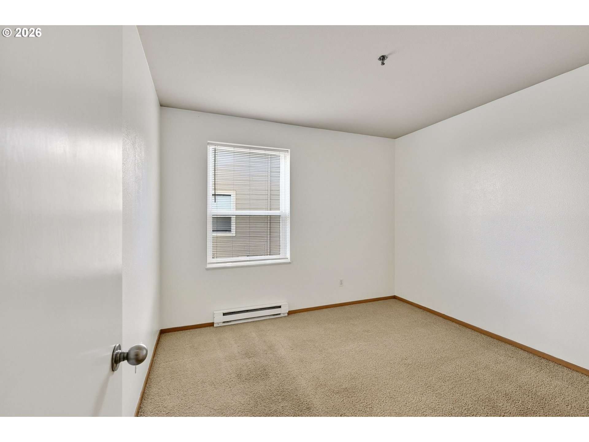 410 Nw Uptown Ter 3-b Property Photo 25